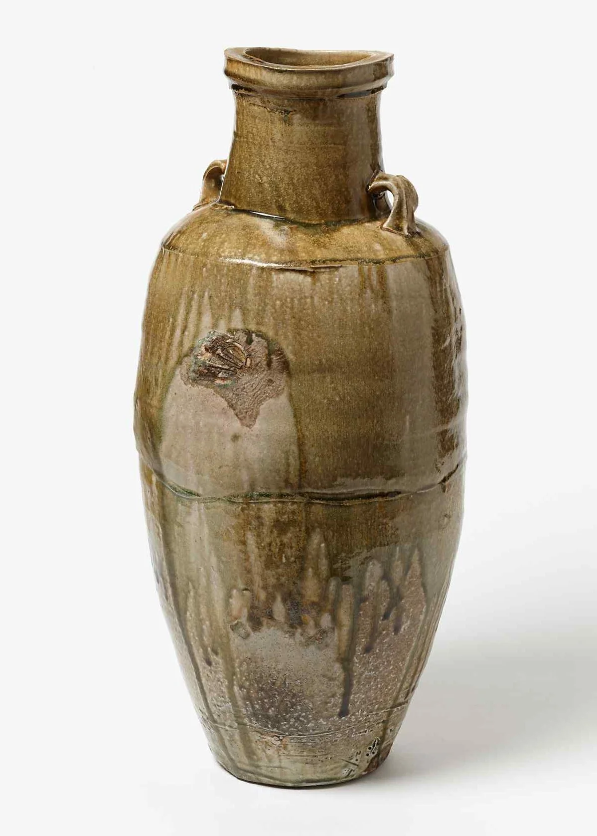 Chester Nealie, Jar, H58cm, 2012-13.jpg
