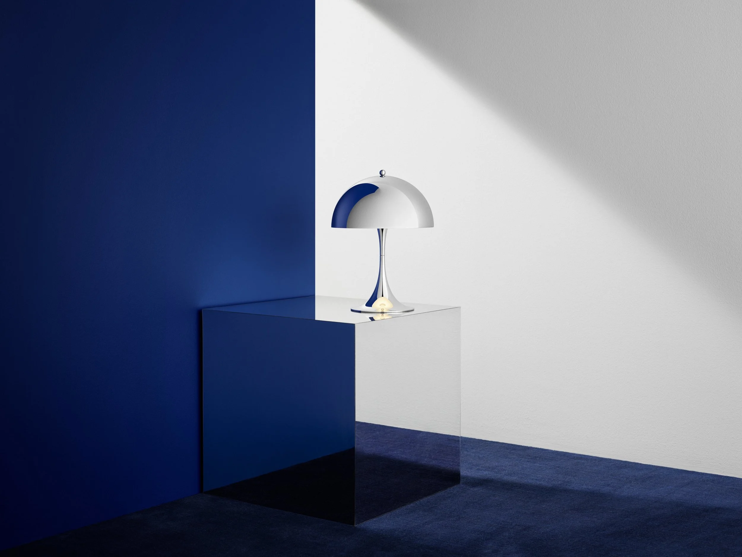 K-MB_Louis_Poulsen_Panthella_Mini_Chrome_1rd.jpg