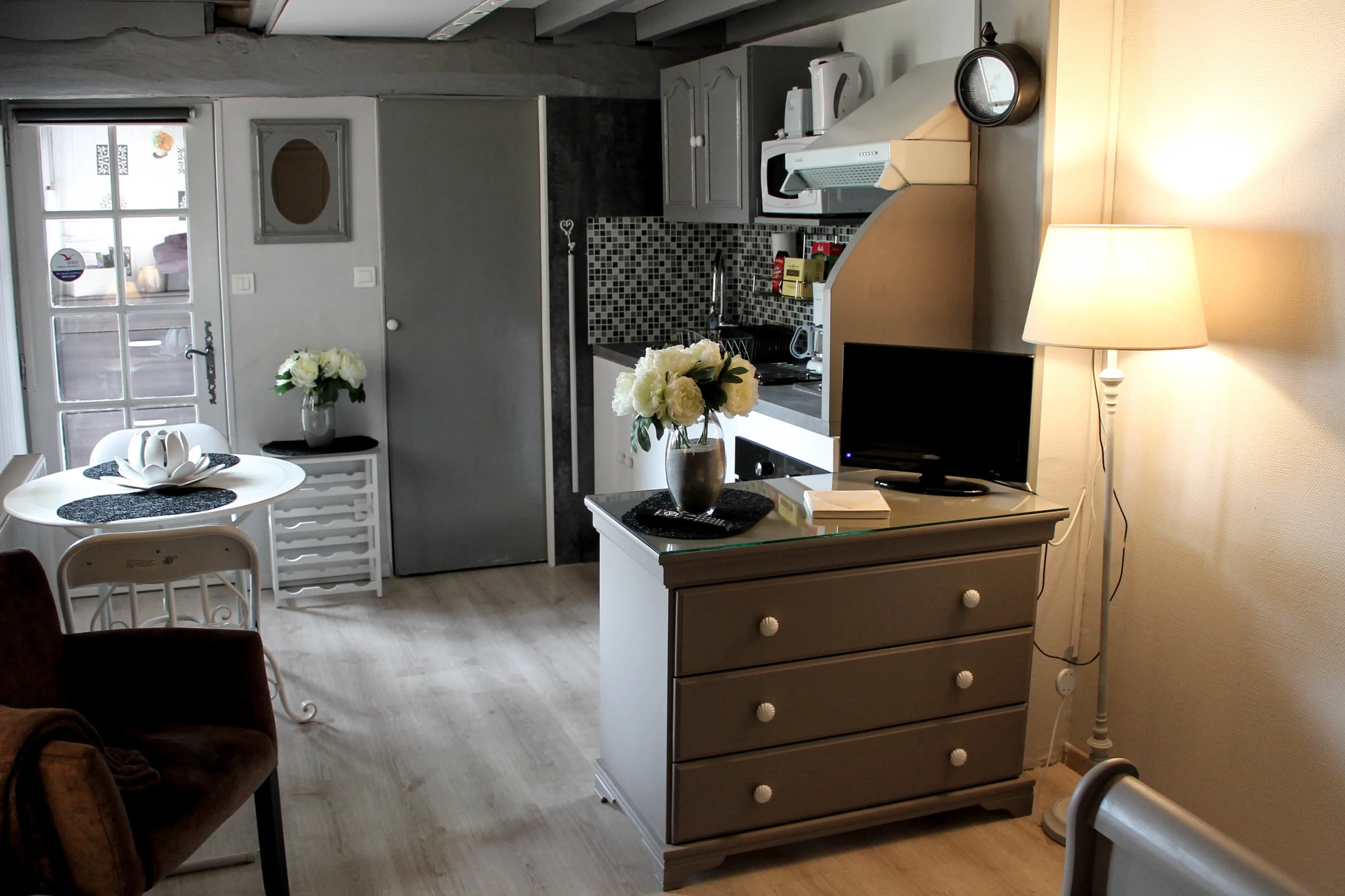 Studio Chambre d'hôtes La réserve 2.jpg