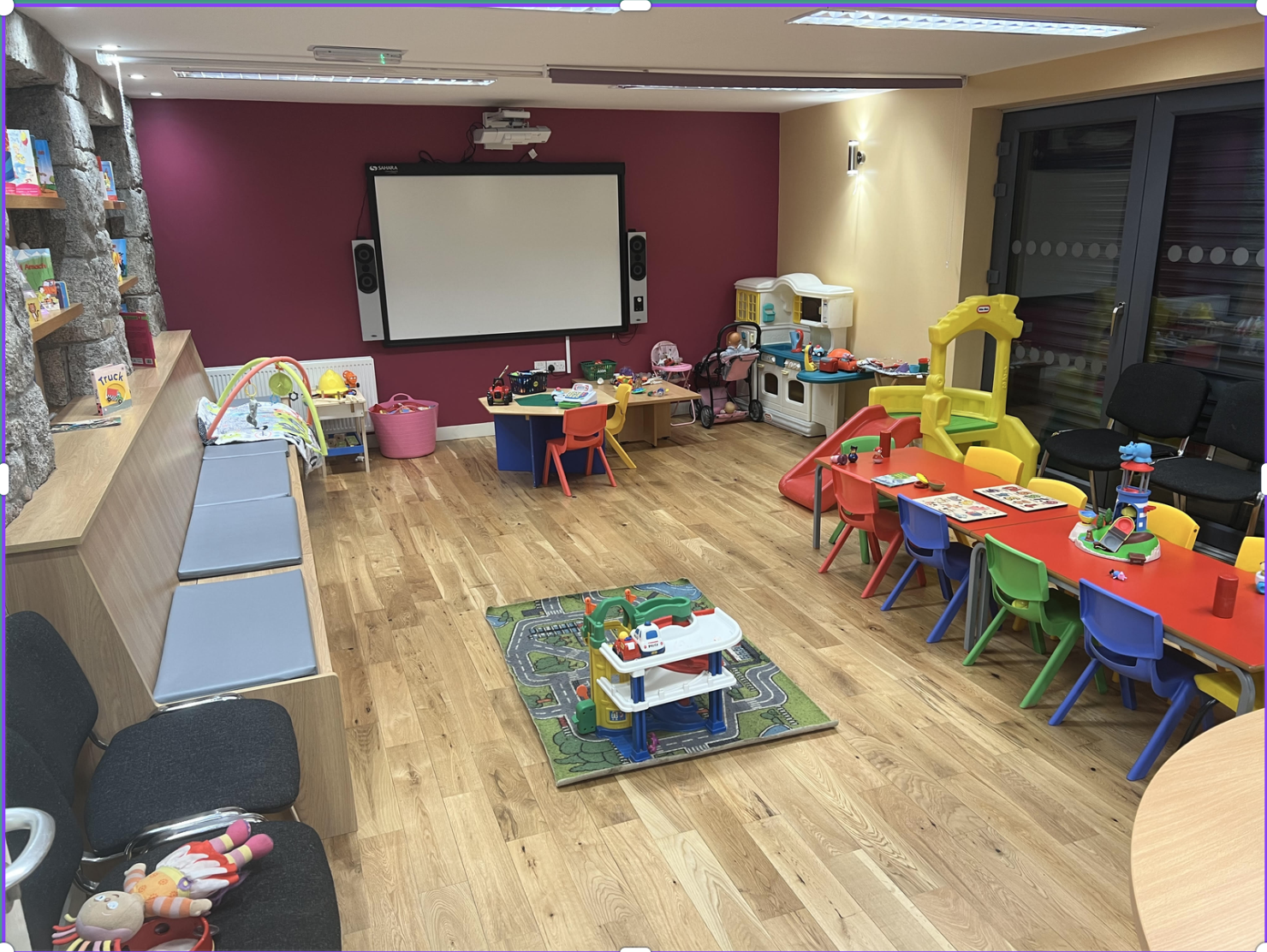 Seomra Teaghlaigh / Family Room