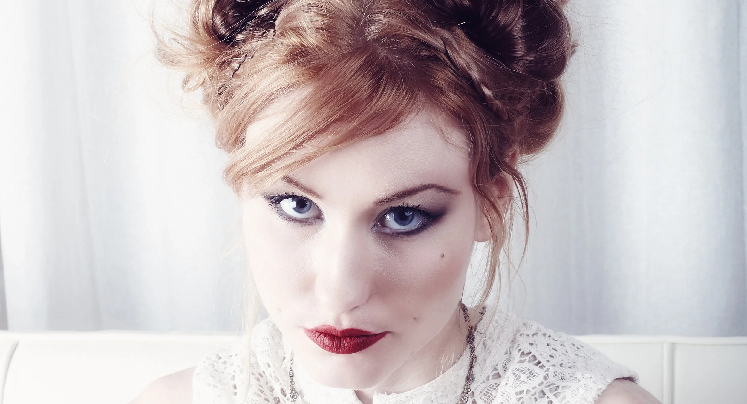 Vintage & Timeless Beauty With Louise