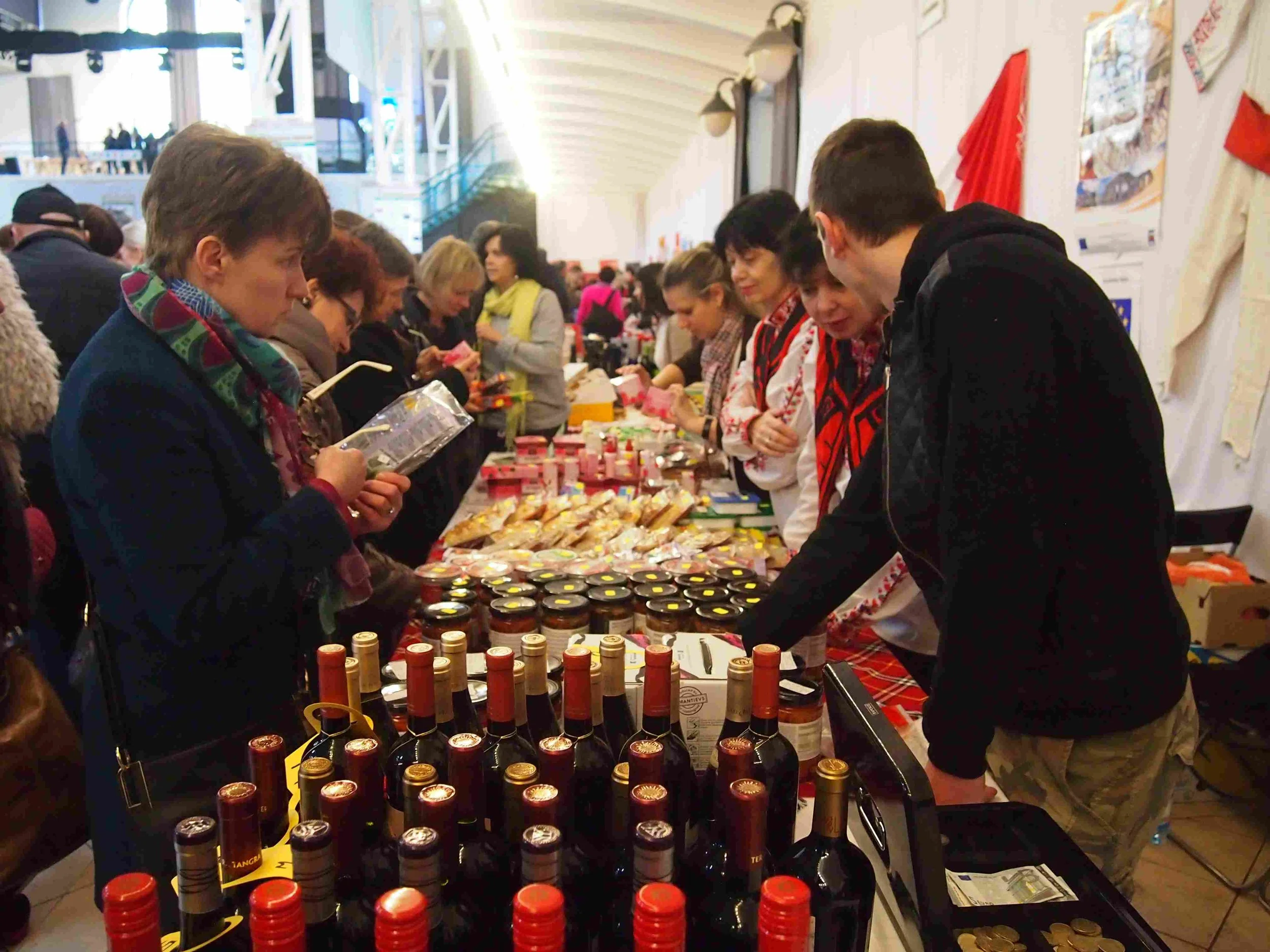 Vianočný charitatívny bazár 2015