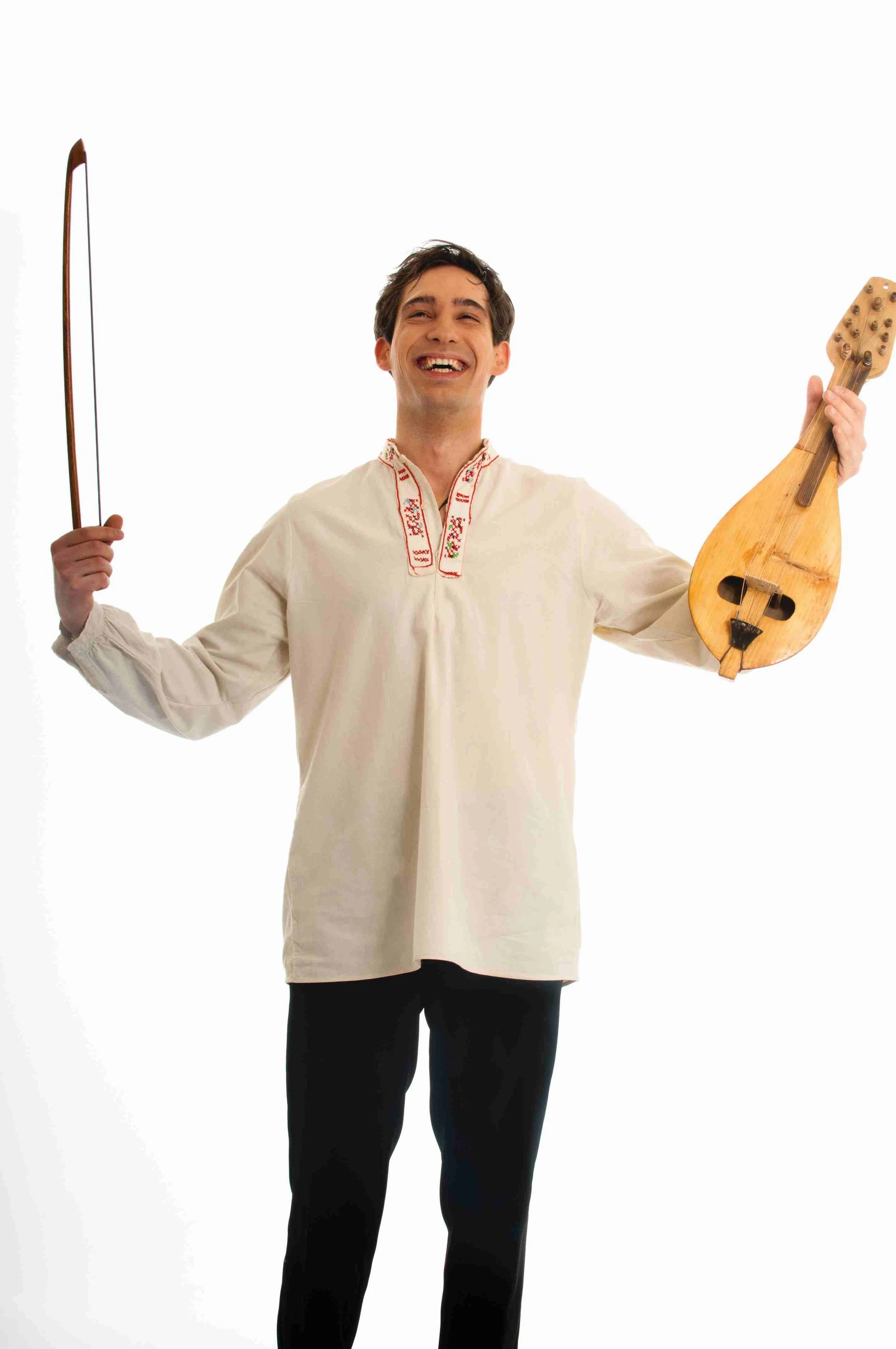 „Гъдулката гори“ – представление на театър „София”