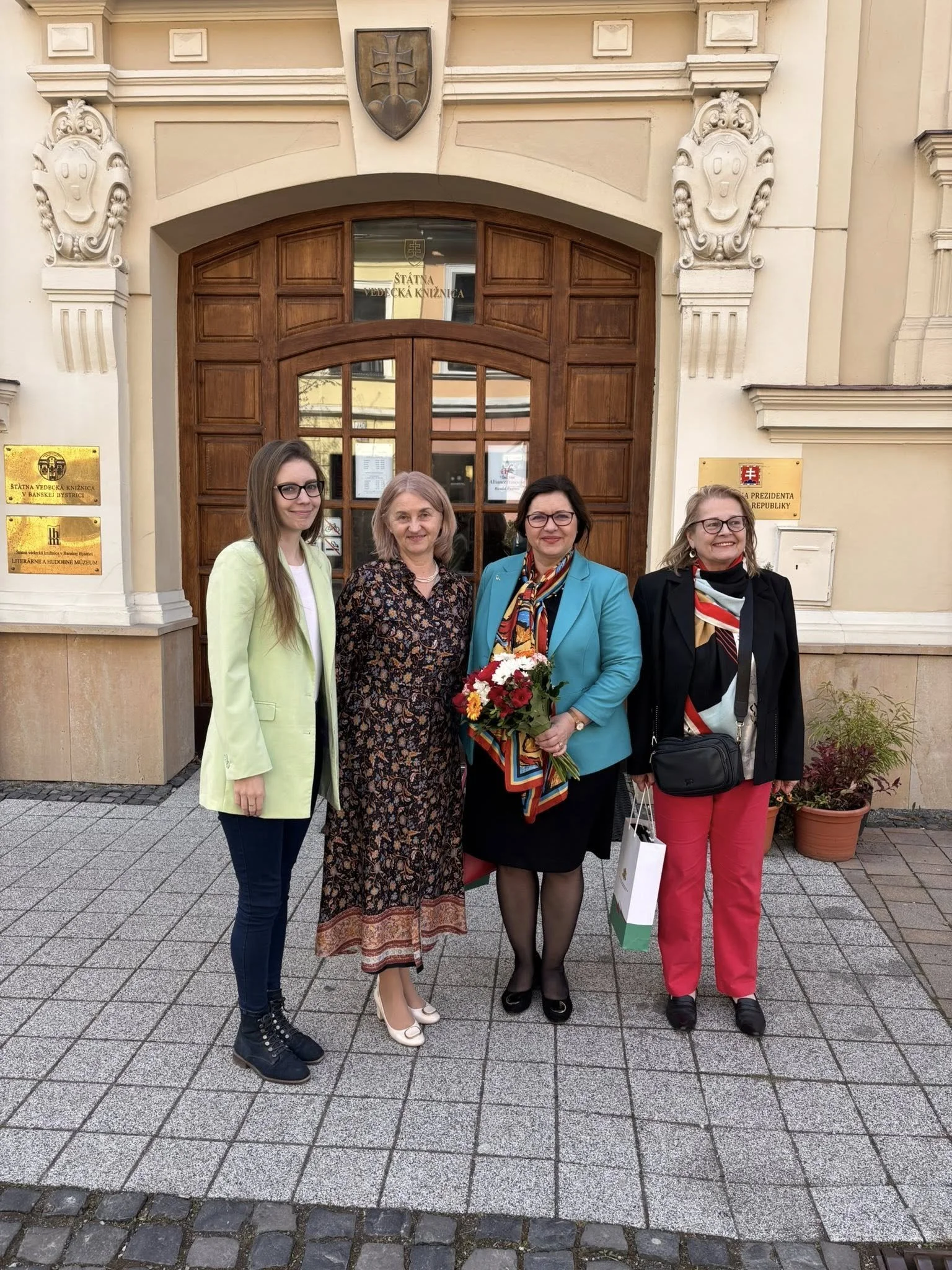 Jej Excelencia Snezhana Yoveva-Dimitrova a riaditeľka BKI - Bratislava Vania Radeva navštívili Banskú Bystricu