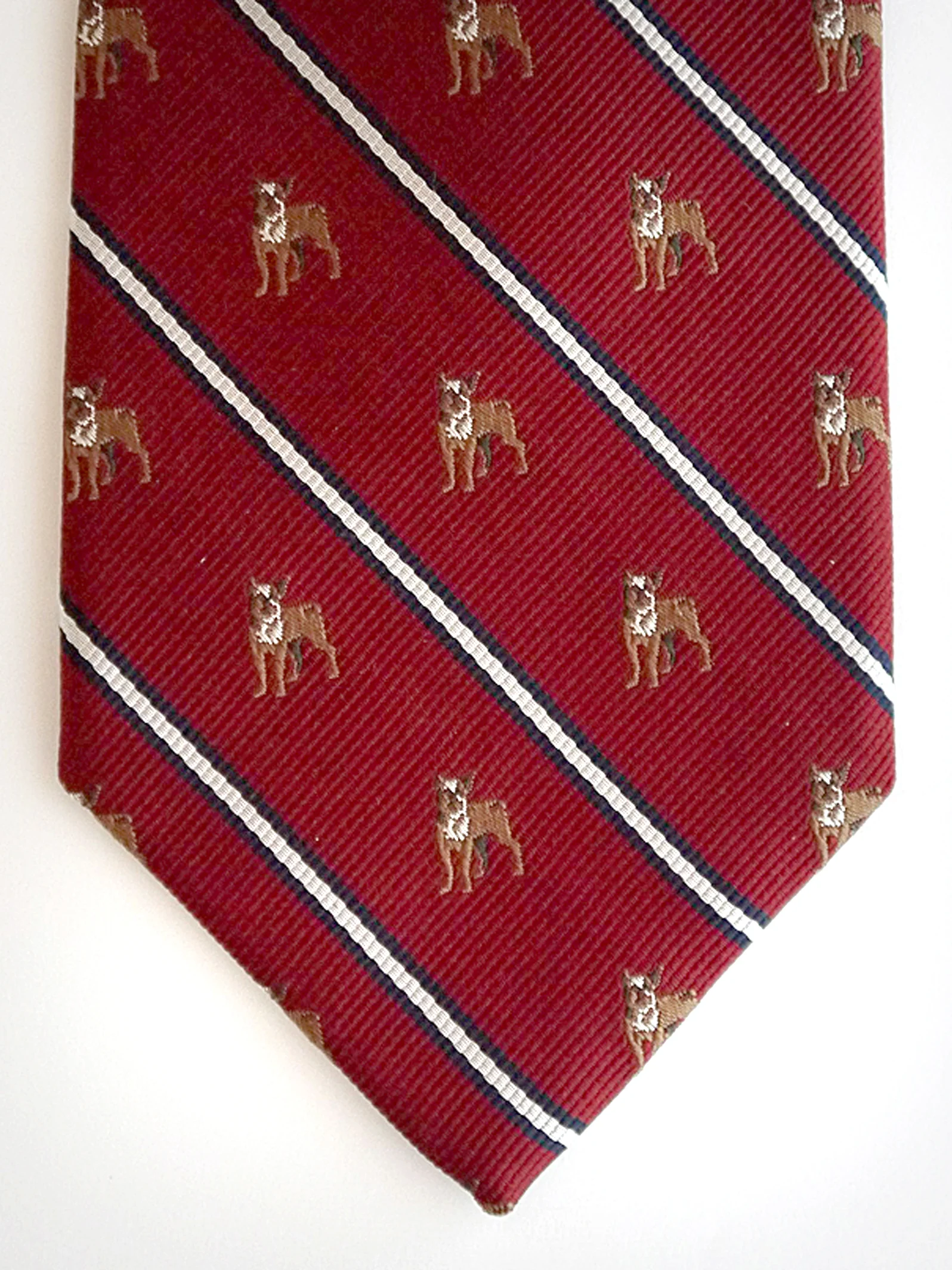 The vintage necktie used for Carry 00 / 08