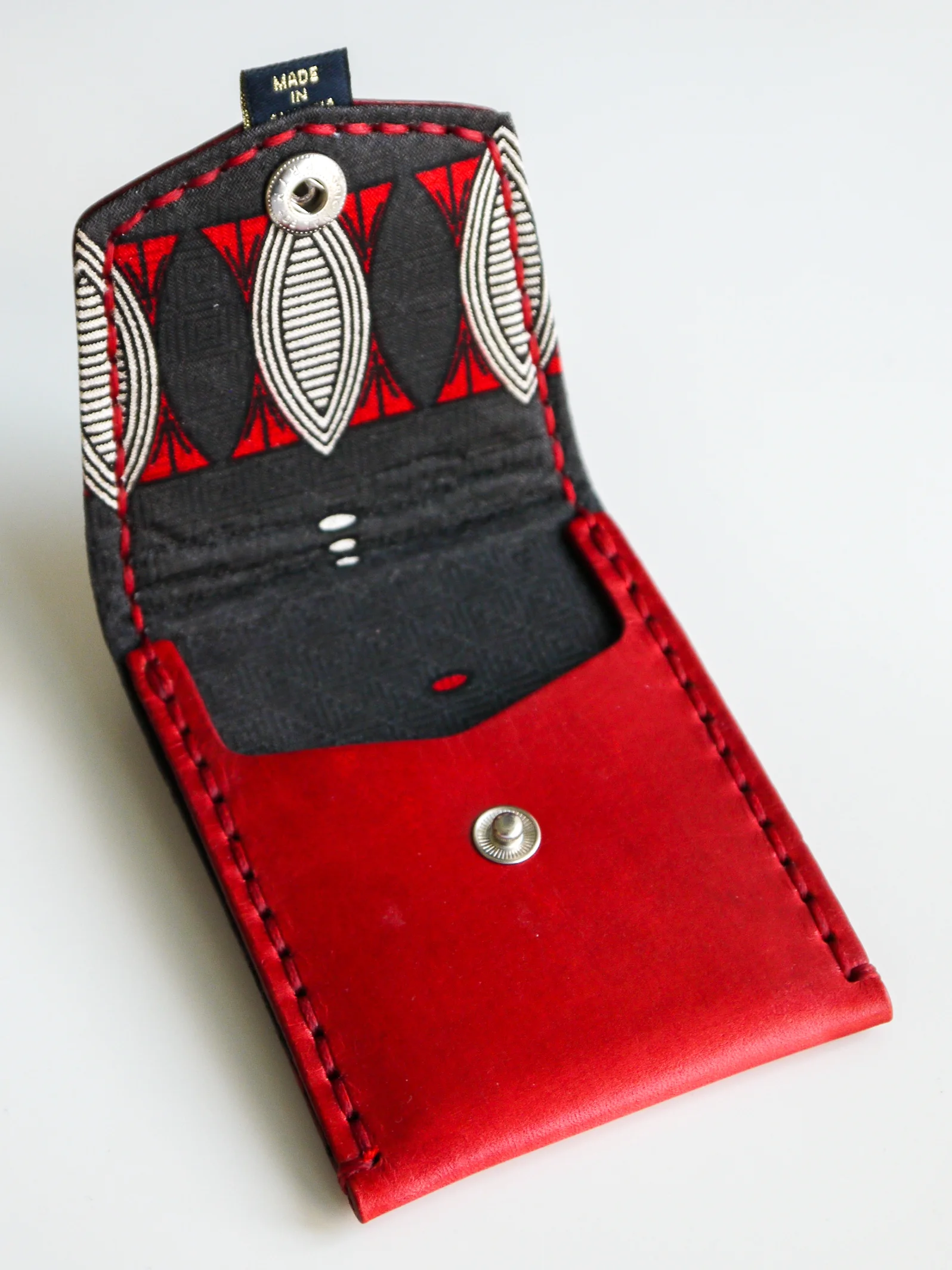 Carry 00 / 10, interior