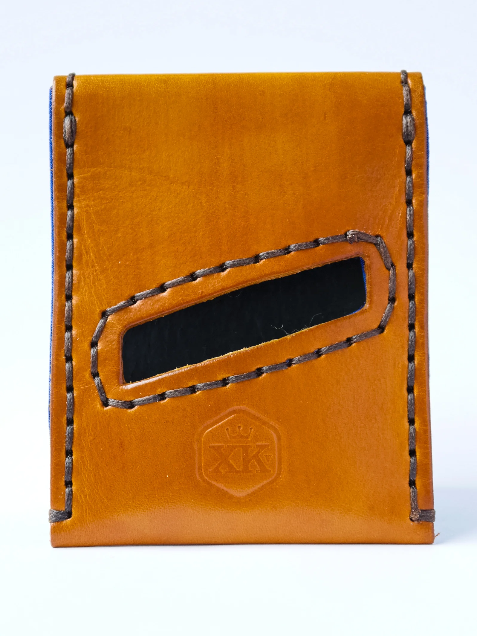 Carry 00 / 12, back
