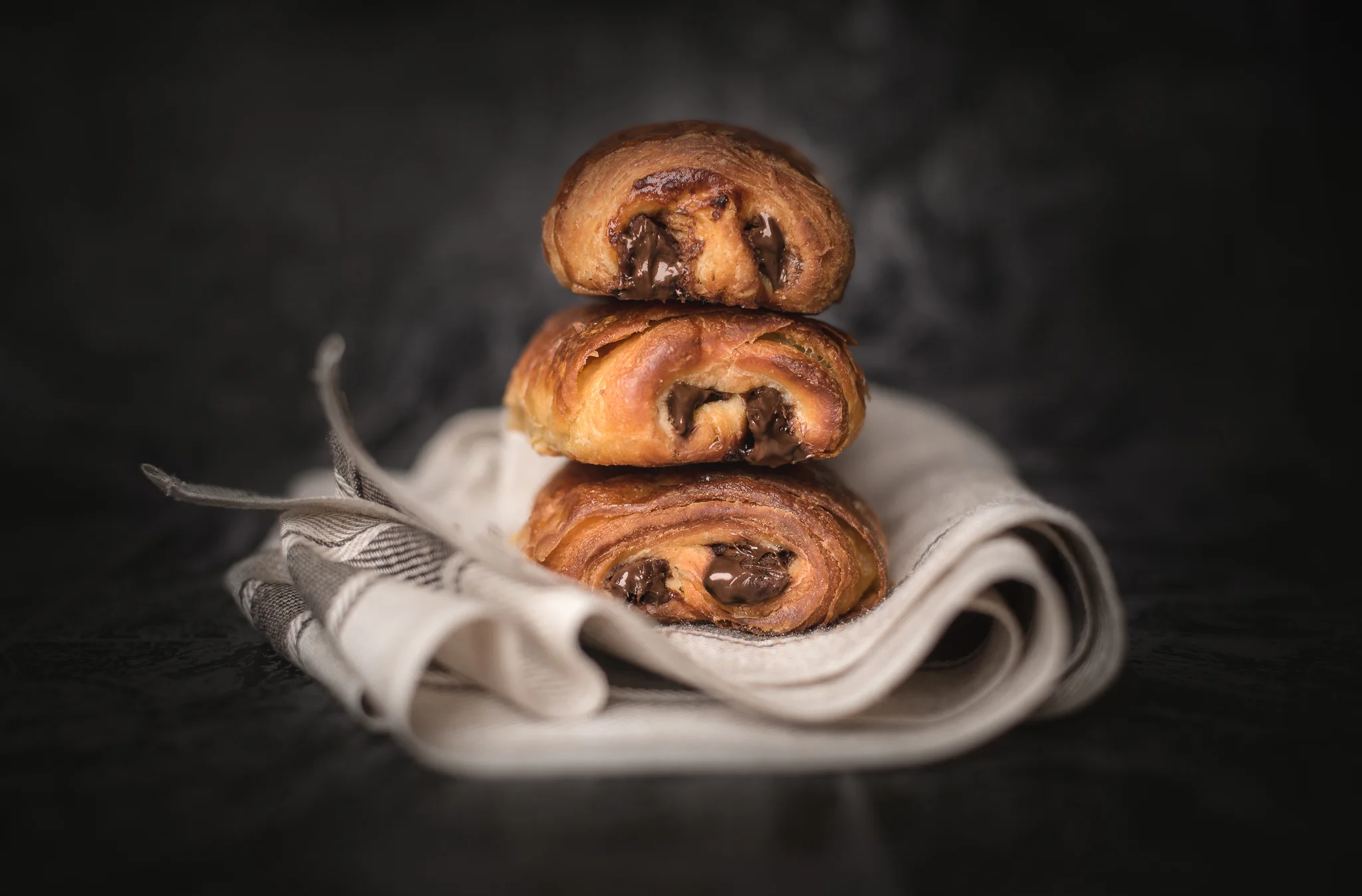 fb res pain au chocolats.jpg