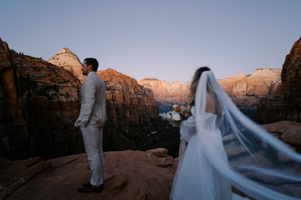 Zion-National-Park-Destination-Wedding-Sunrise-2.jpg