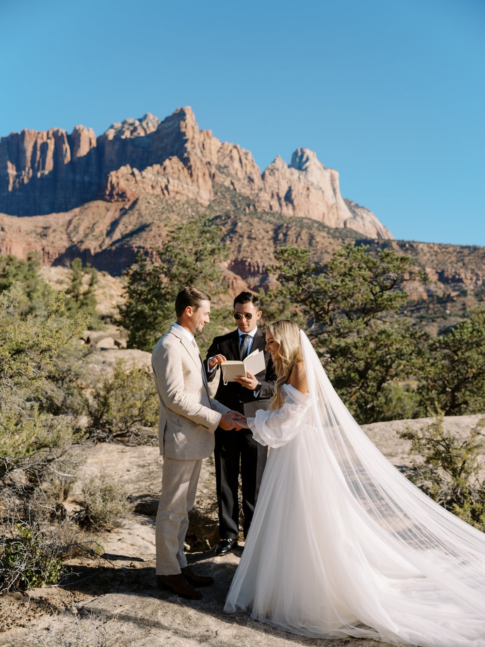 Zion-National-Park-Destination-Wedding-Sunrise-13.jpg