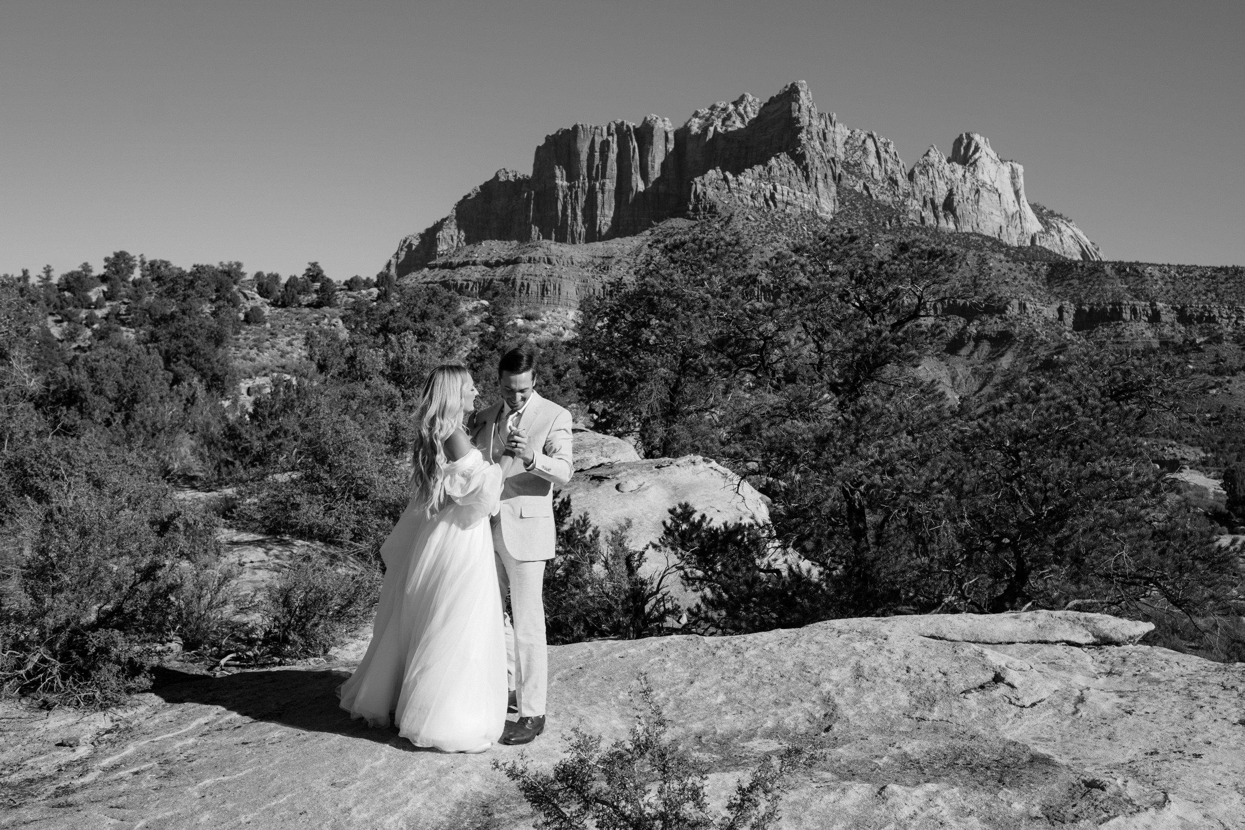 Zion-National-Park-Destination-Wedding-Sunrise-28.jpg