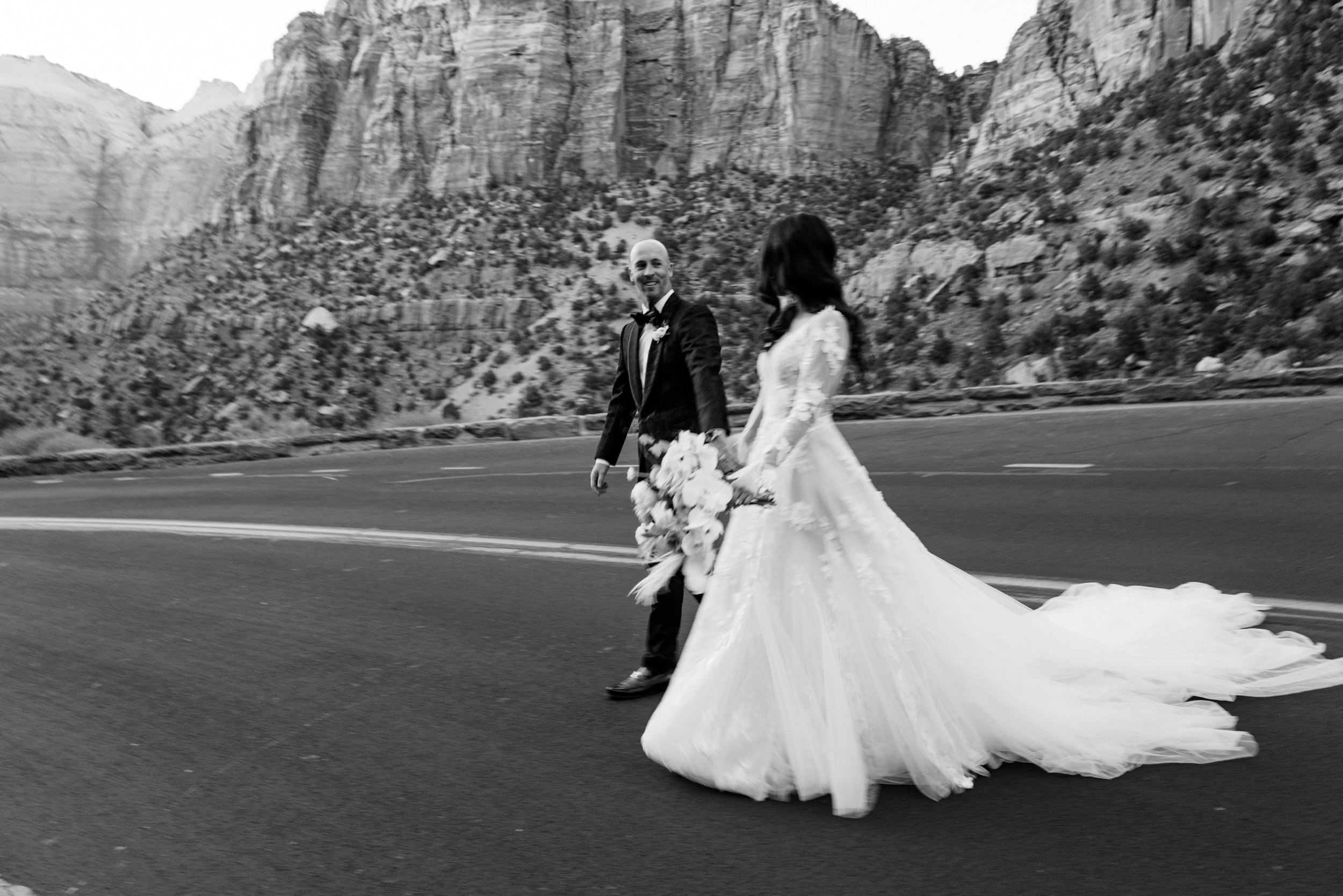 Zion-National-Park-Destination-Wedding-Auto-Camp-85.jpg