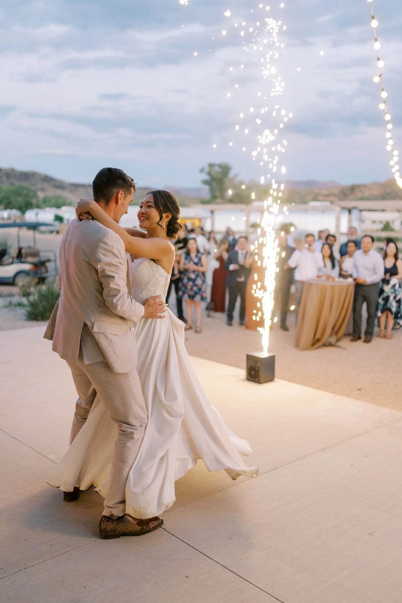 Zion-Wedding-Photographer-Autocamp-85.jpg