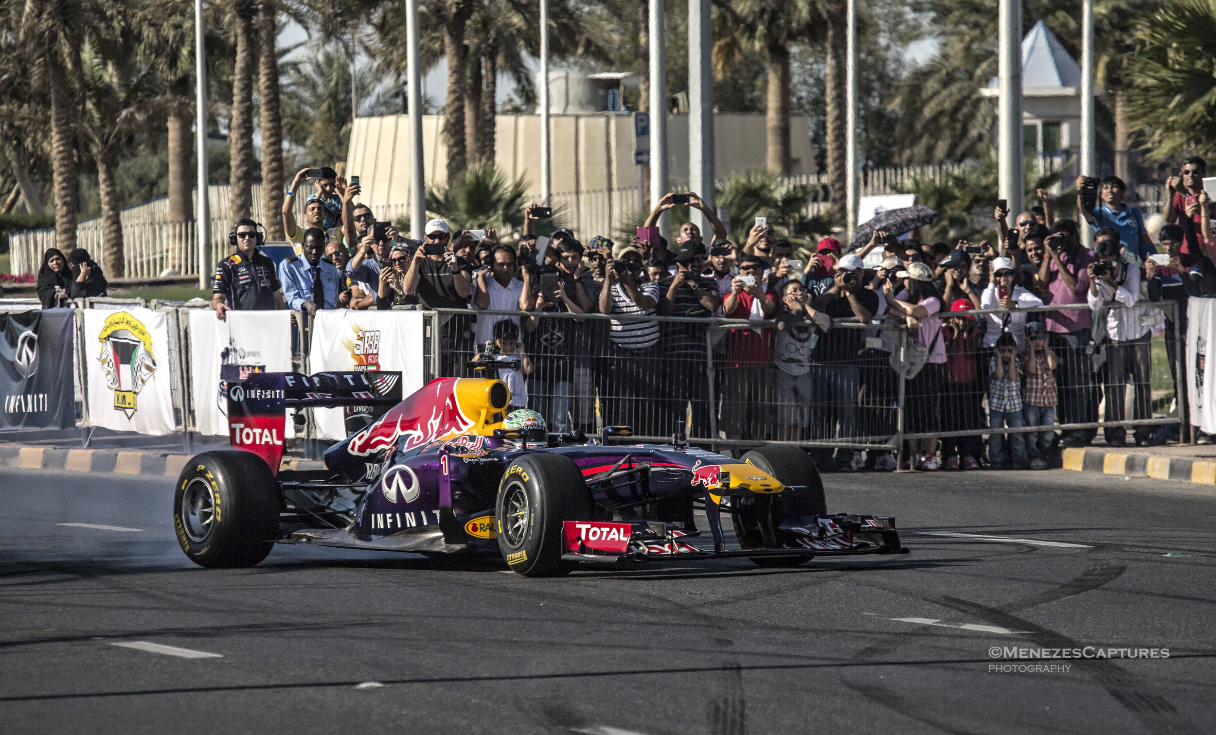 Redbull F1 Showrun, Kuwait (2013)