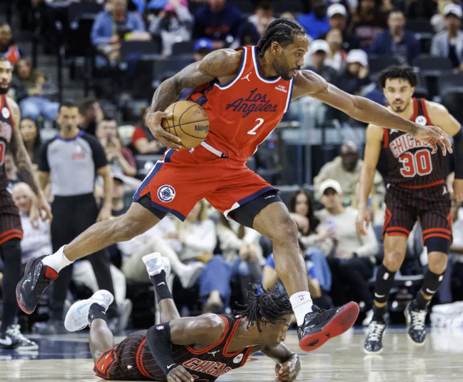 Kawhi Breaks McAdoo's FRANCHISE RECORD: Longest  20-Point Games Streak
