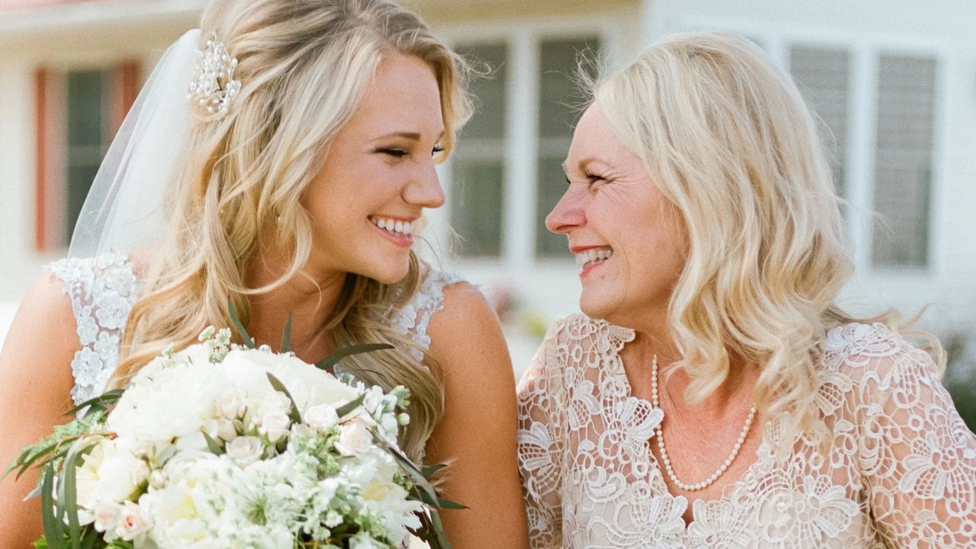 Bride+and+Mun.jpg