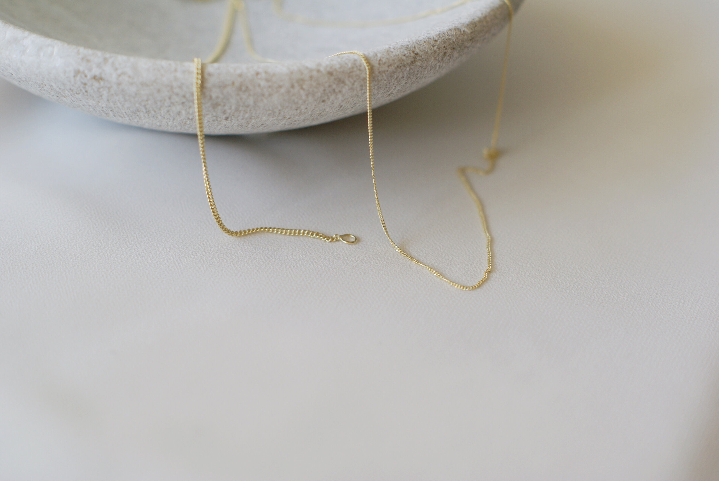 FAWE Solid 9 Carat Gold Chain Set 5.JPG