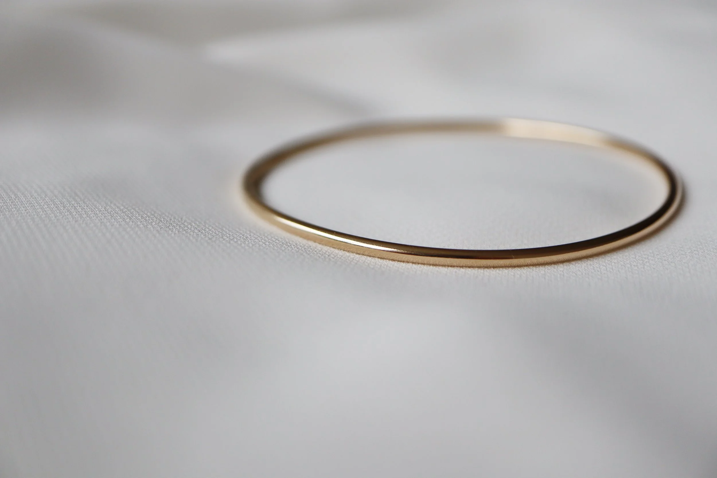 FAWE Opium Bangle Solid 9 Carat Gold.JPG