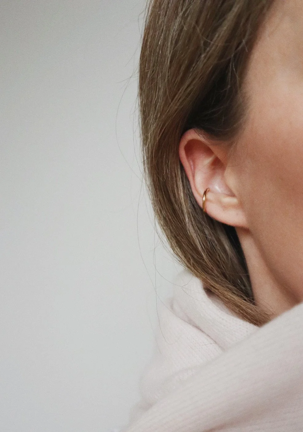 FAWE Plain Ear Cuff 375 Solid 9ct Gold 5.JPG