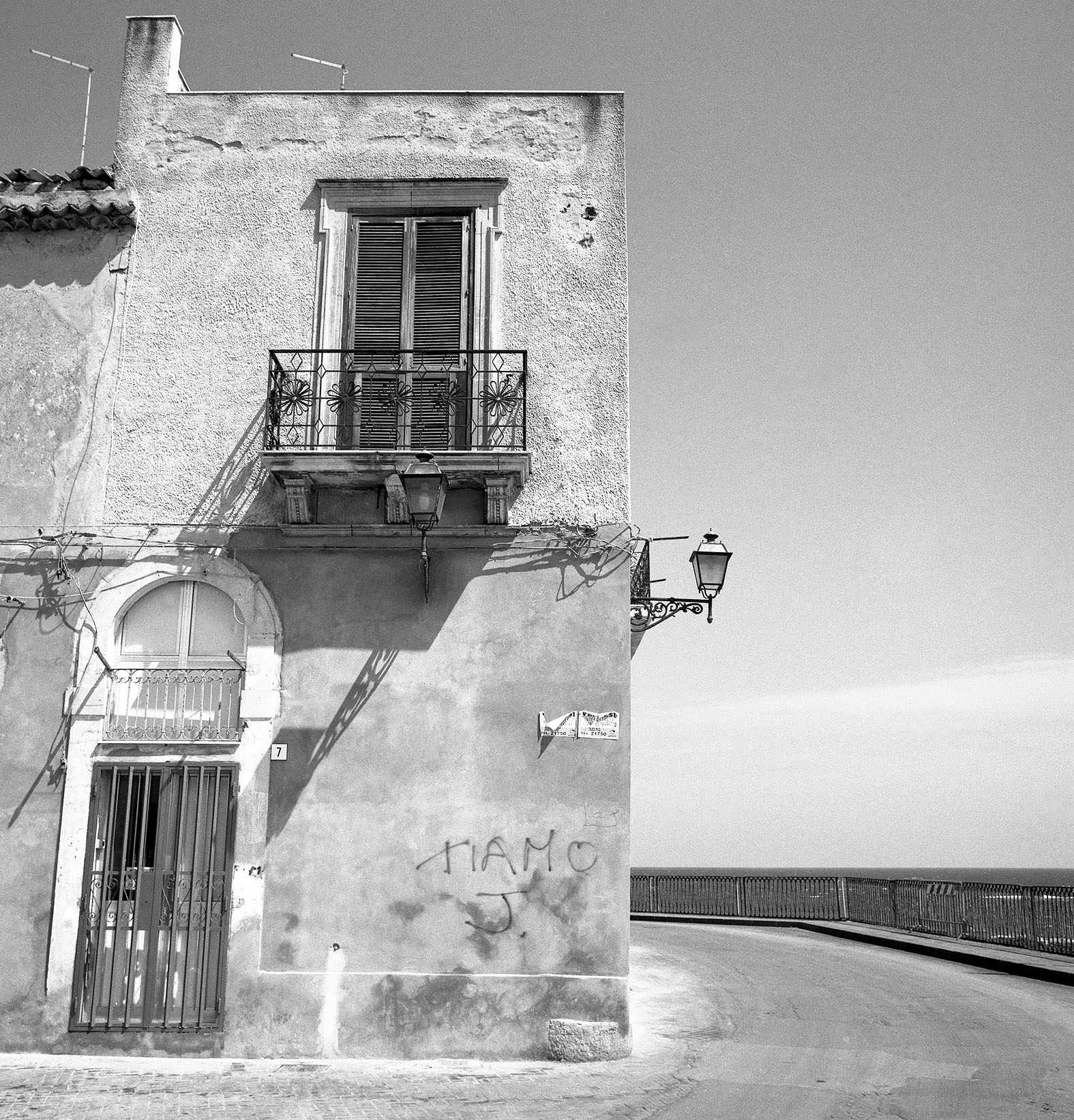 "Syracus, Italy", 1998