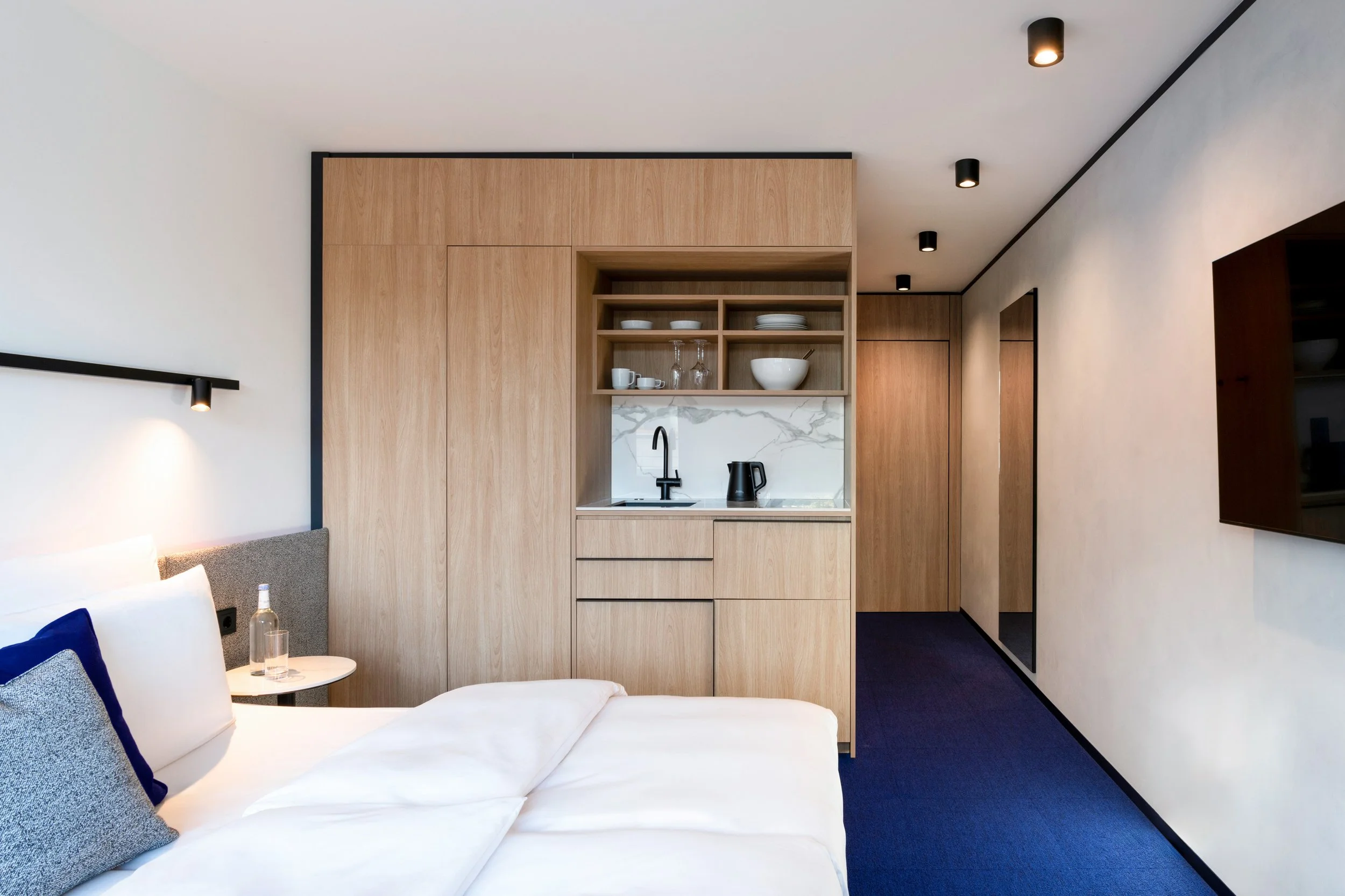 Greifs — SEBASTIAN ZENKER INTERIOR
