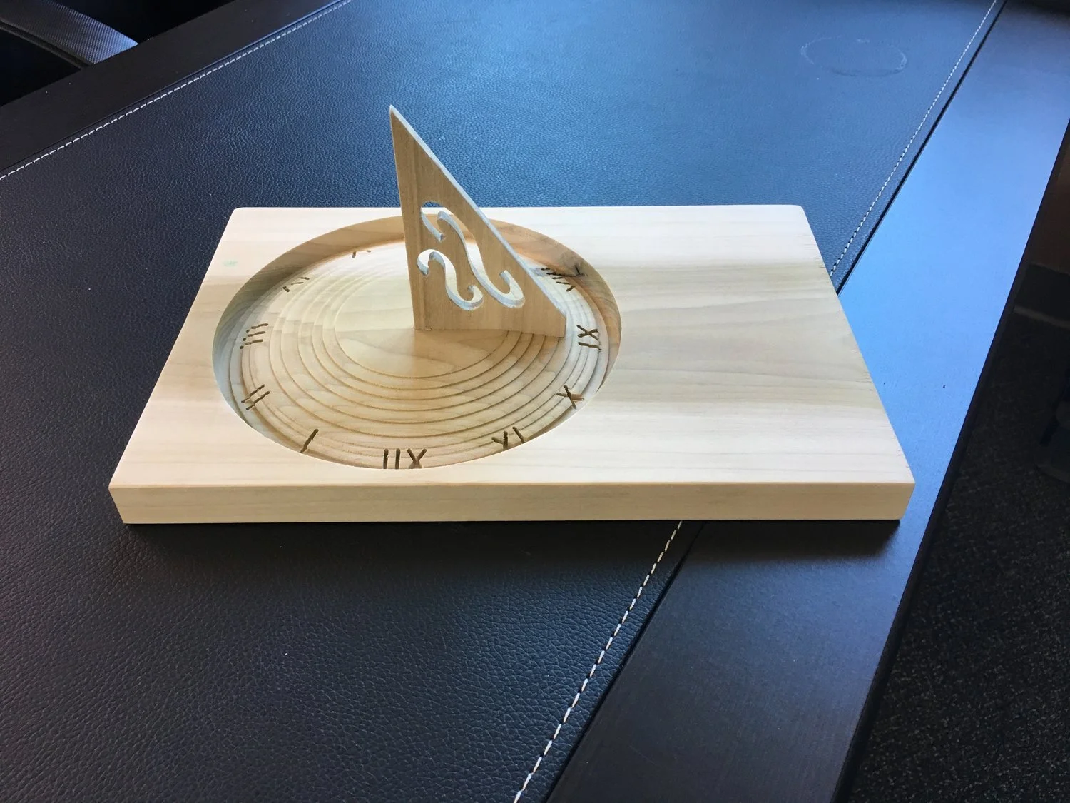 sundial.jpg