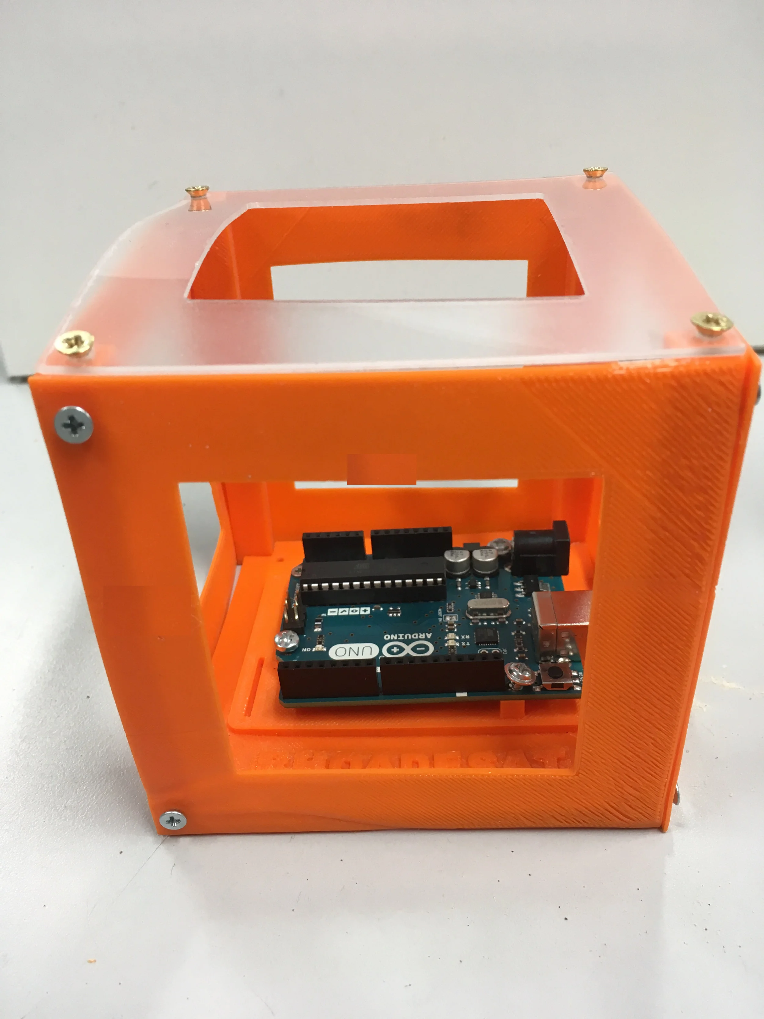 cubeSat2.jpg