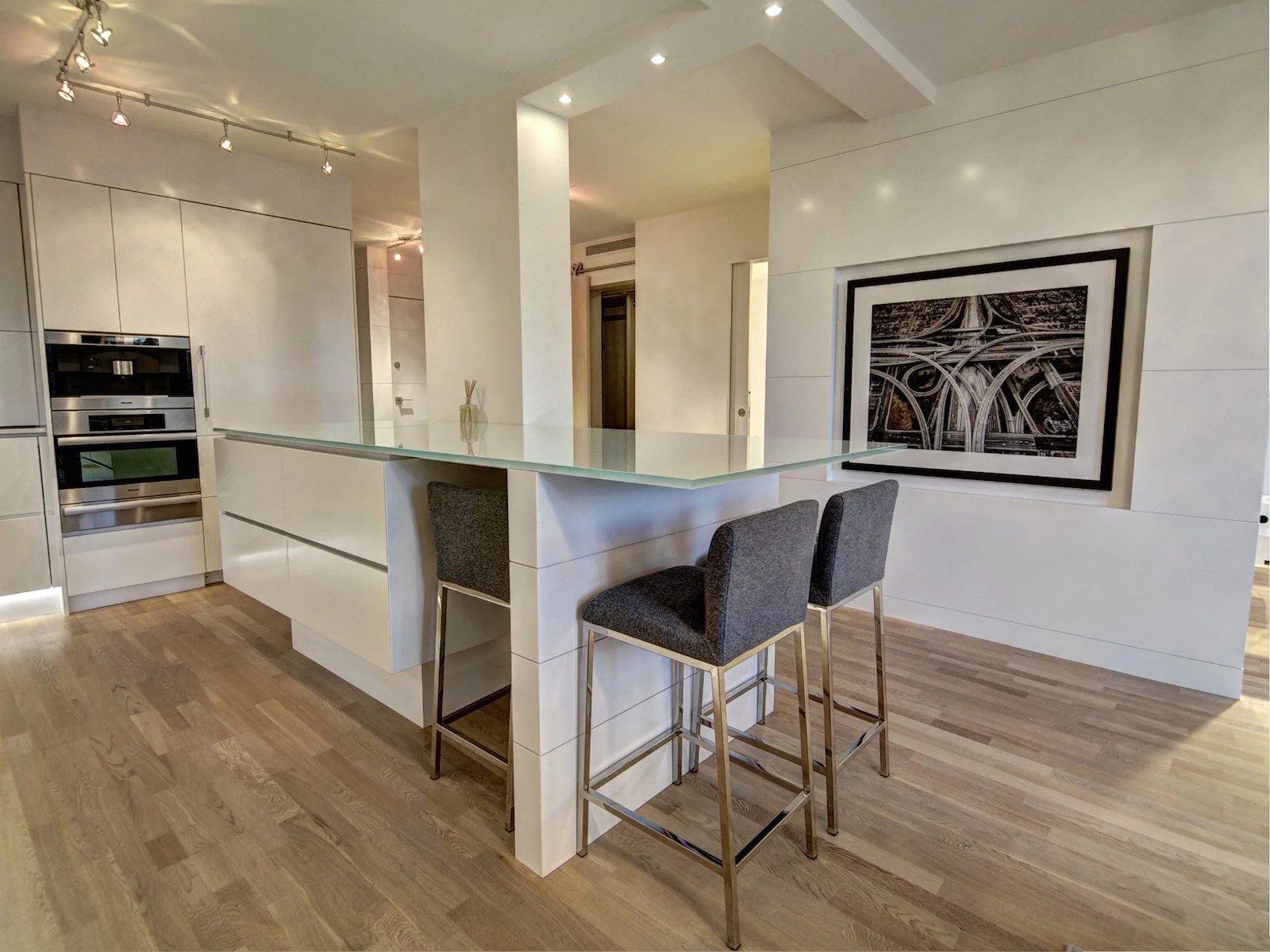 315-Kitchen-2.jpg
