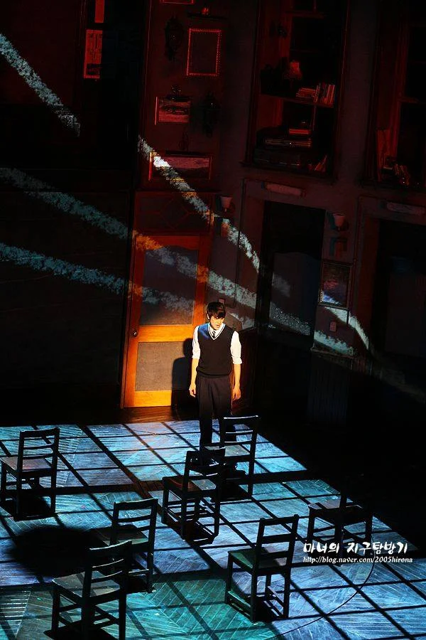 2013 production at Yonkang Hall, Seoul, dir. Lee Jae-Jun. 
