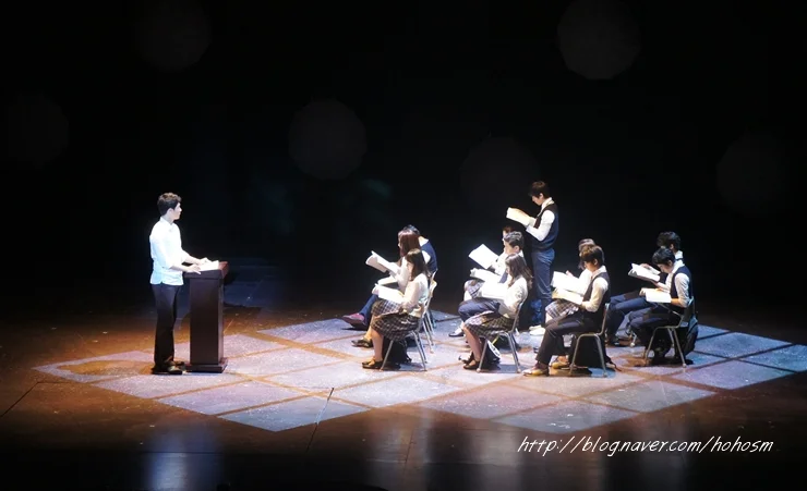 2012 production at Blue Square Theater, Seoul, dir. Adrian Osmond. 