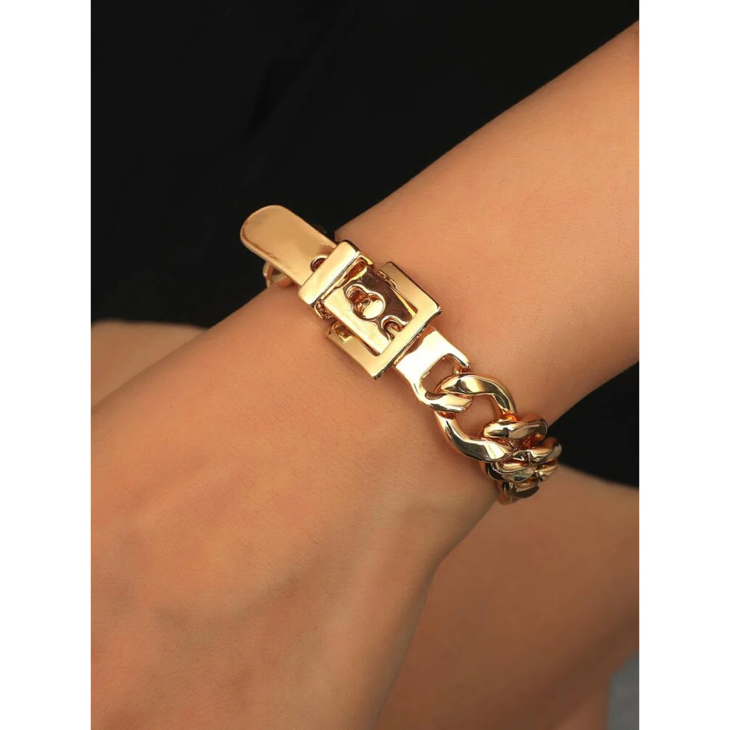 07A922C1-A838-400F-90BB-A3E05A3E8B5E