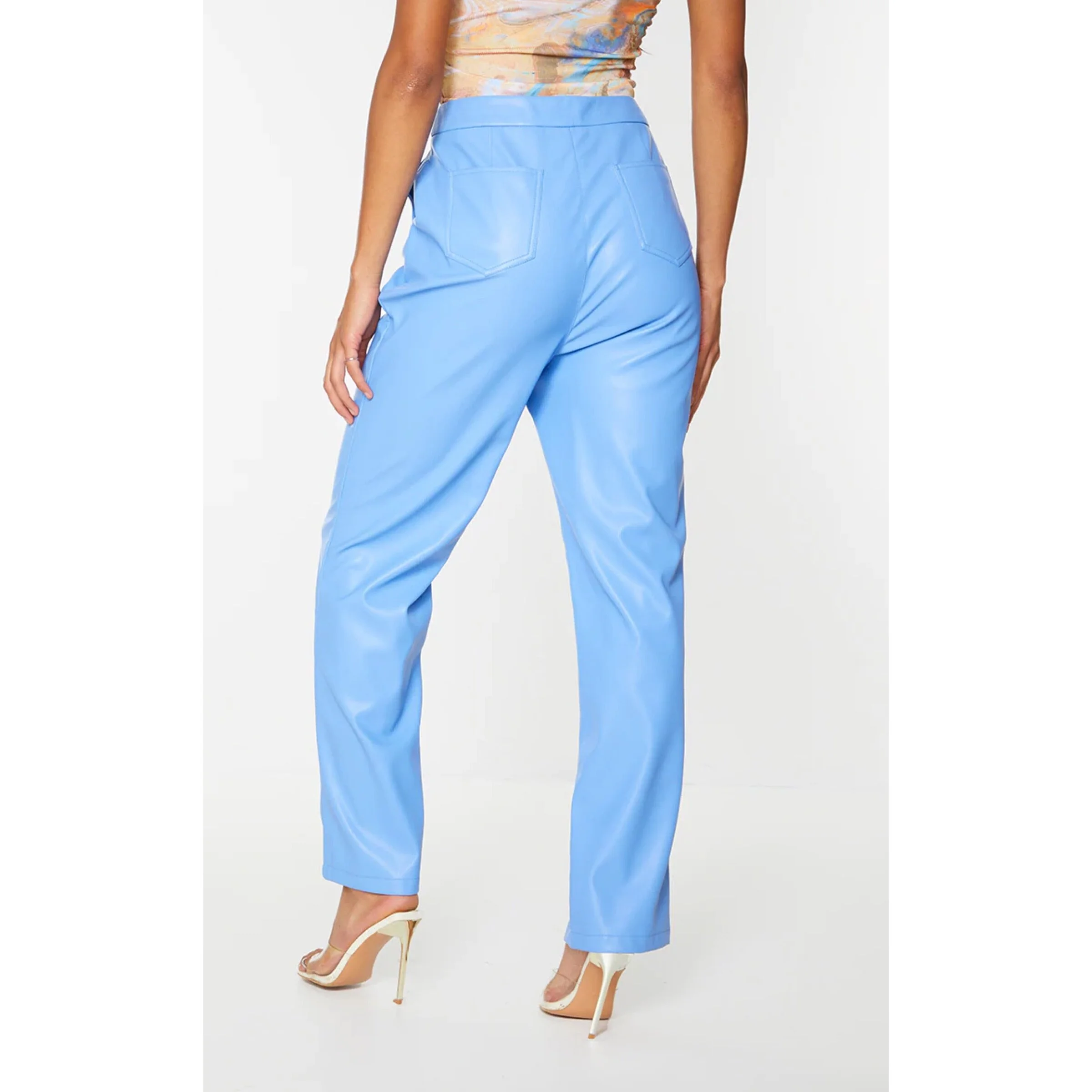 1D64C861-E628-4A15-A302-D4EFF68CDC9E