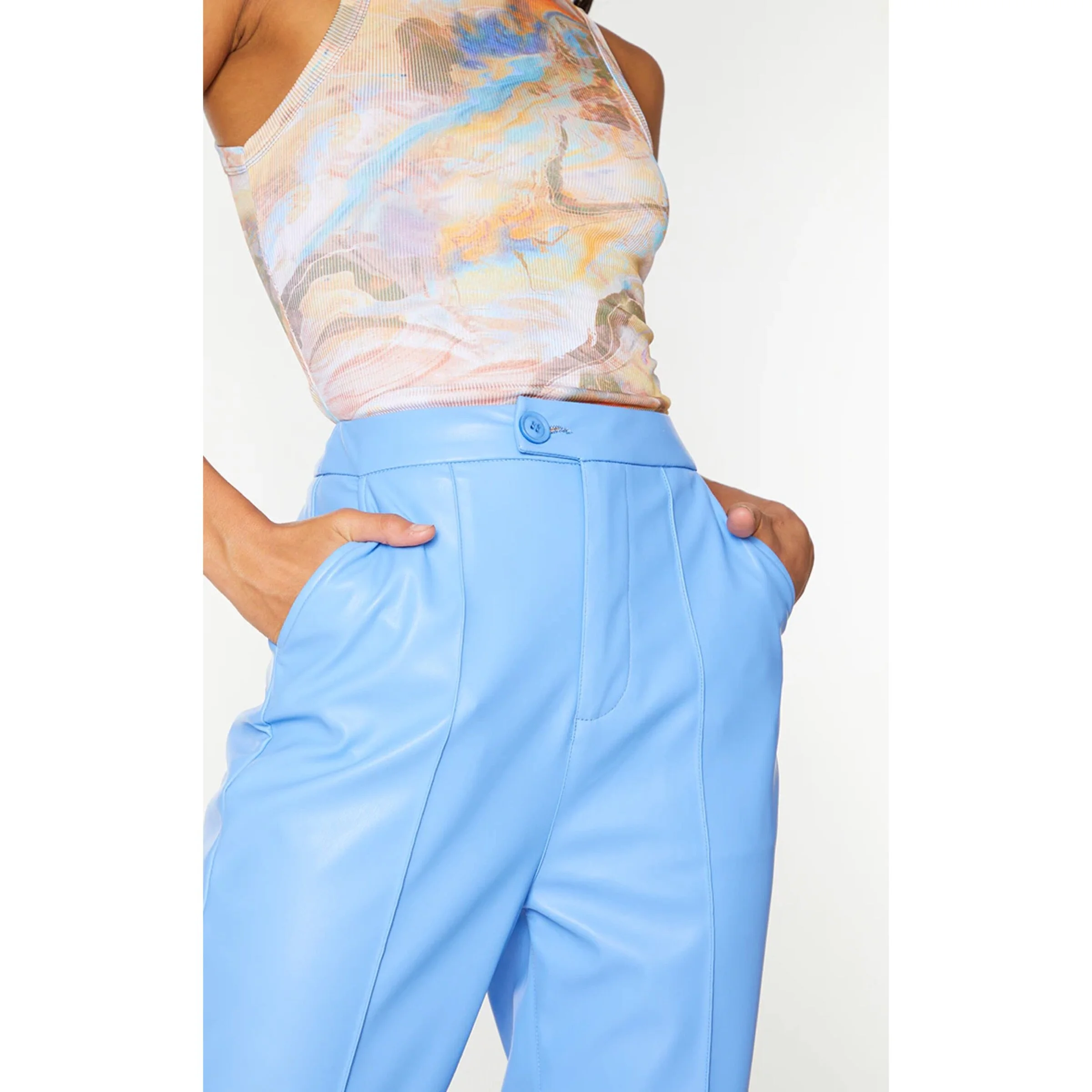 0B722E82-730C-42F2-8505-A393E4DDCDF5