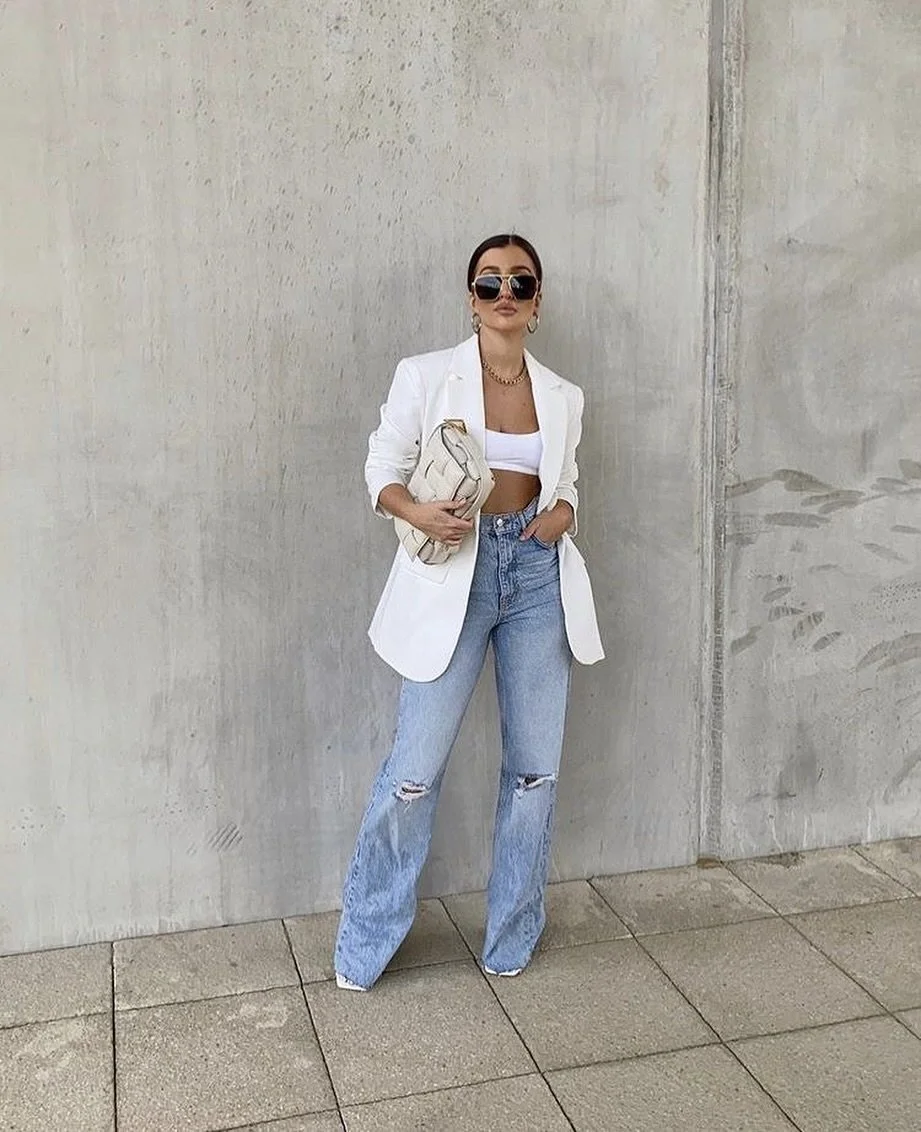 Our power statement blazer is selling fast grab yours online today! 

&gt;&gt; www.shopsohostyle.com #linkinbio👉💻