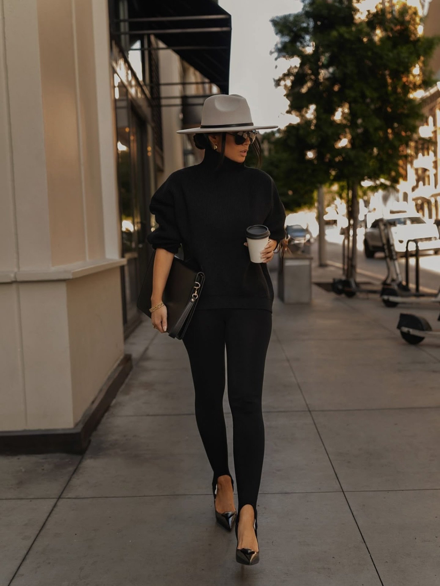 Soho Style never looked better // ROCK MUSIC stirrup leggings + CUDDLY DELIGHT oversized mock neck sweater 

LINK IN BIO #ootd #onlineboutique #winterstyle #newarrivals #shopsohostyleboutique