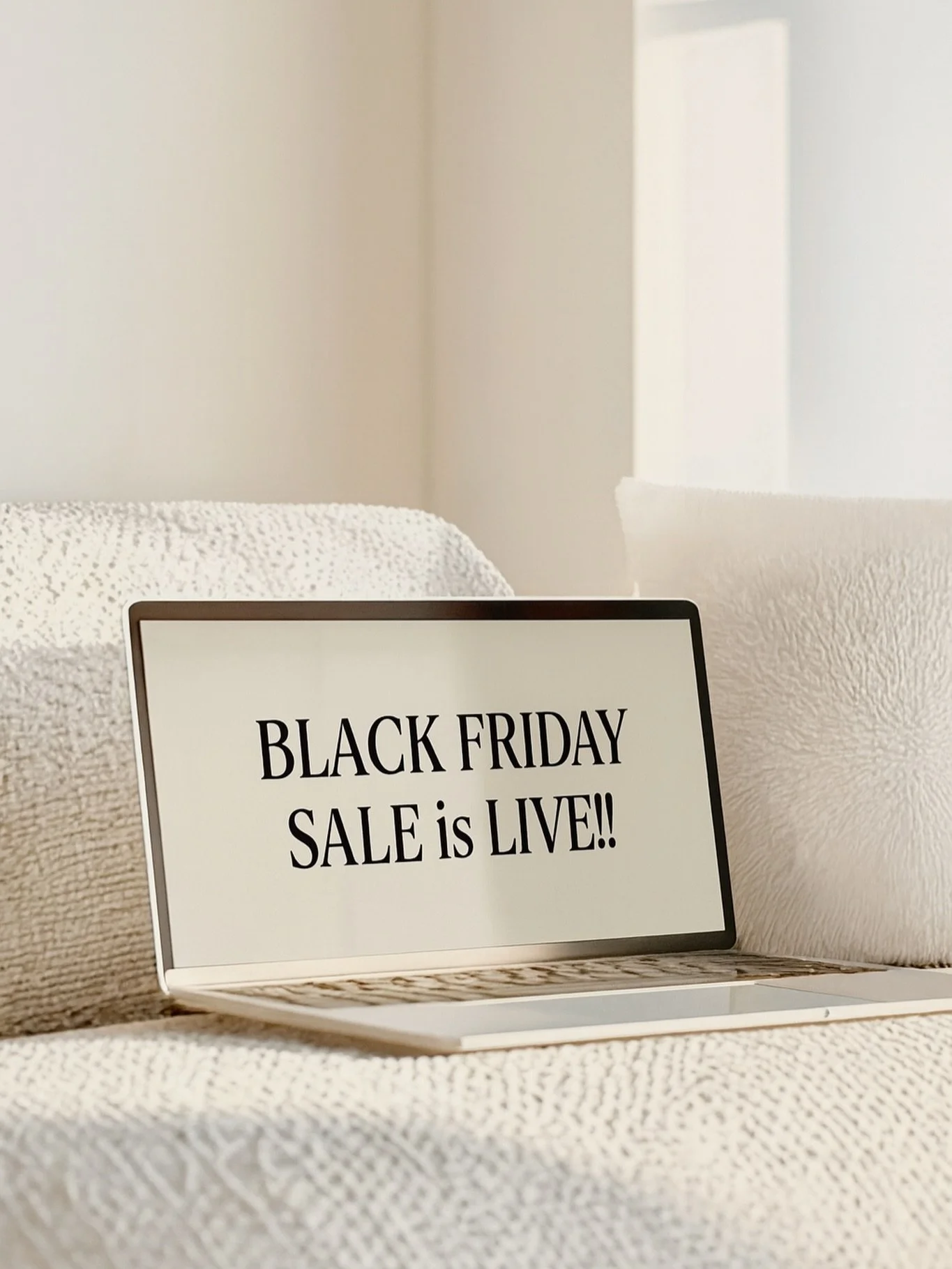 Take 40% OFF everything. Styles are moving fast - don&rsquo;t miss out! #shopsohostyleboutique