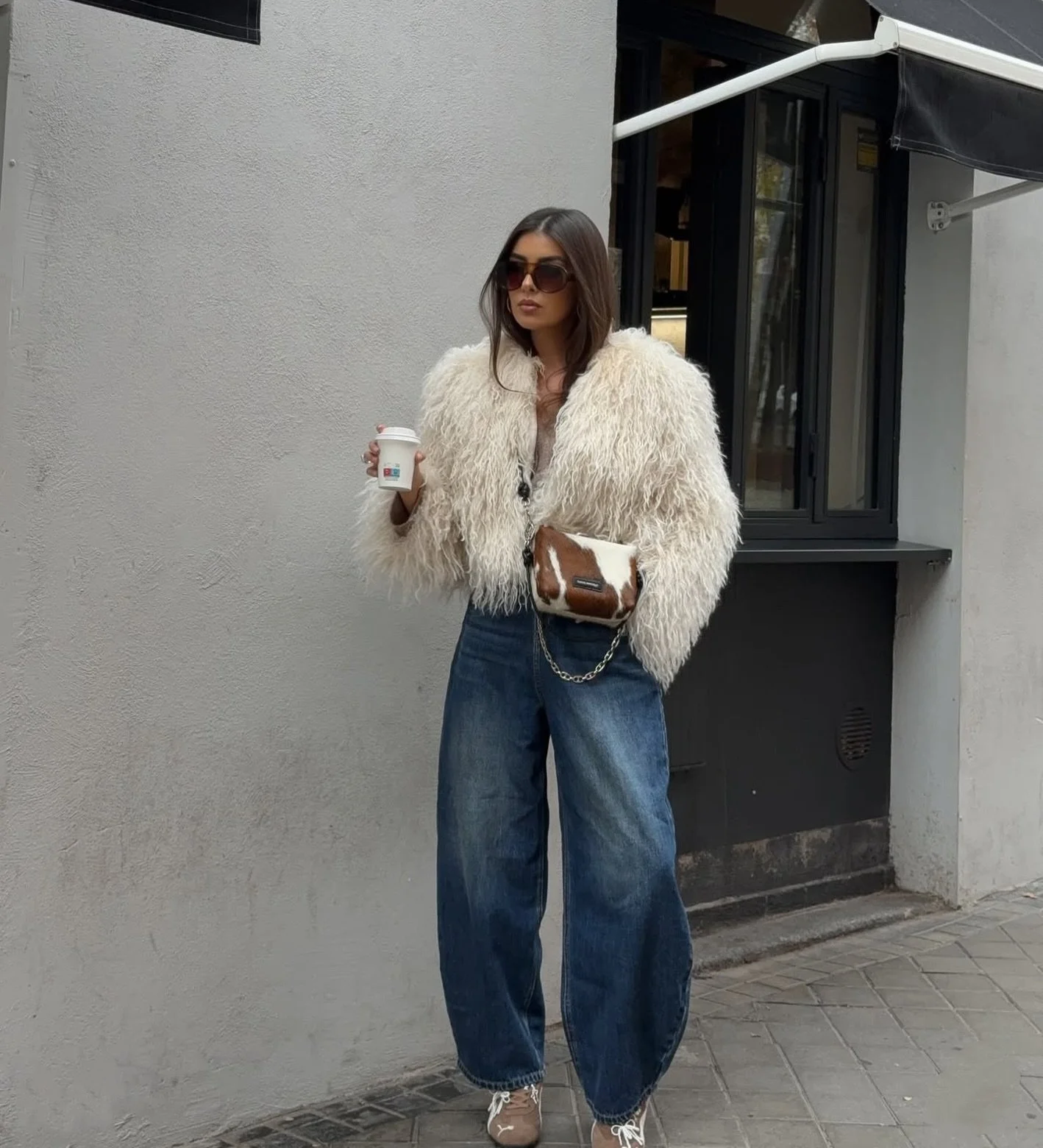 Winter looks ⛄️ // BAGGY DAD barrel jeans - online now! #linkinbio👆