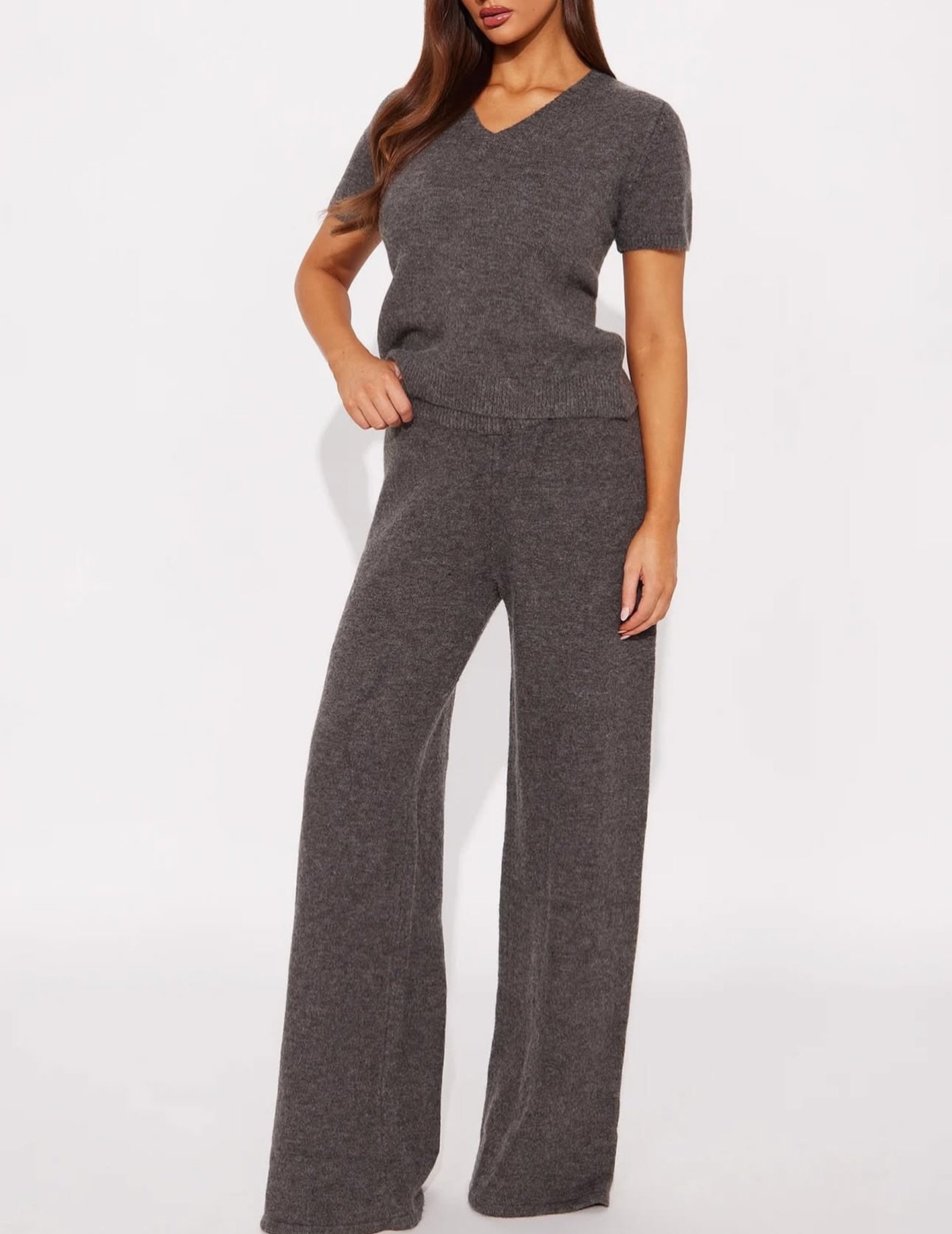 Cozy chic. 

search: dressed to chill sweater knit pant set 

Link in bio! #shopsohostyleboutique #ootd #matchingsets