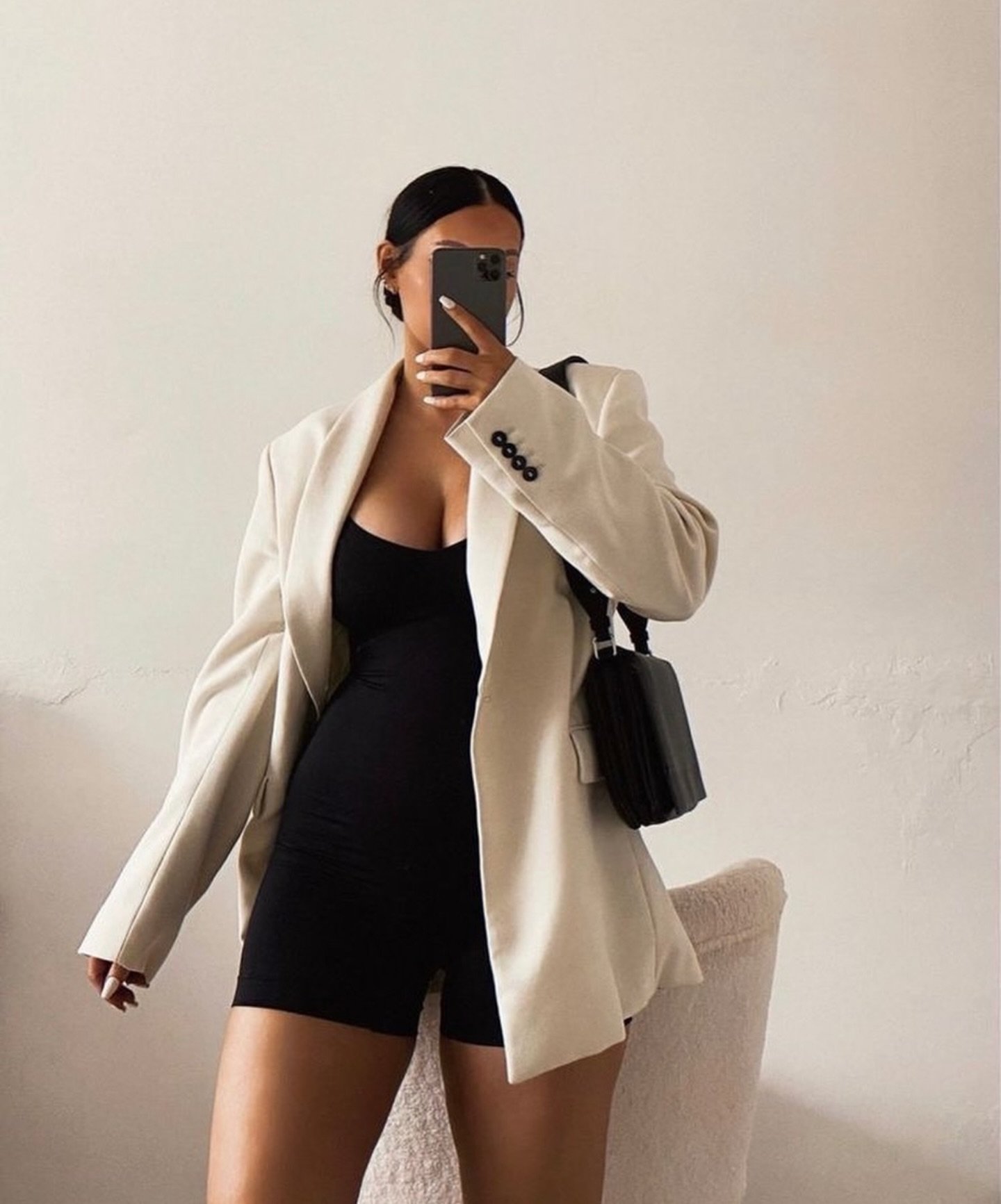 Sport chic. 👟

search: seamless sport romper // www.shopsohostyle.com

Link in bio!