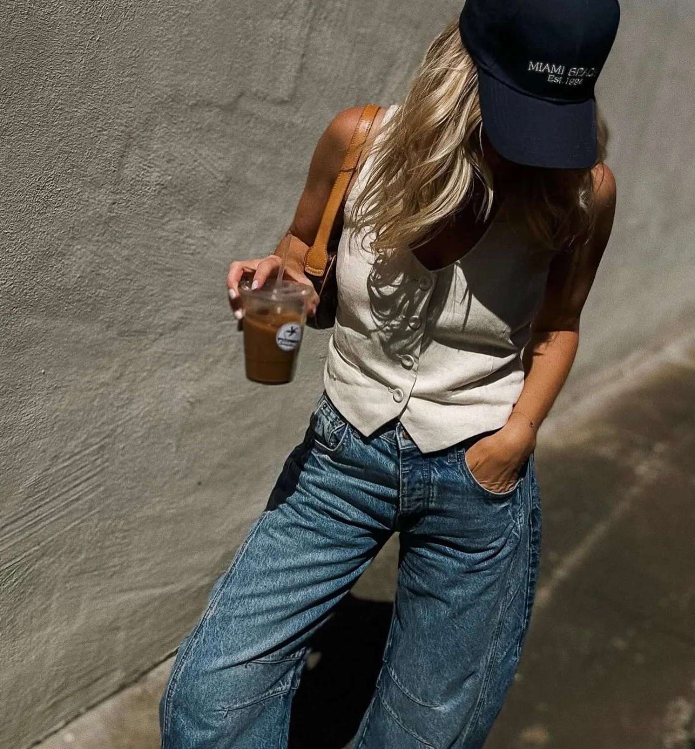 The ultimate barrel jeans online now! #linkinbio #denimshop #shopsohostyleboutique