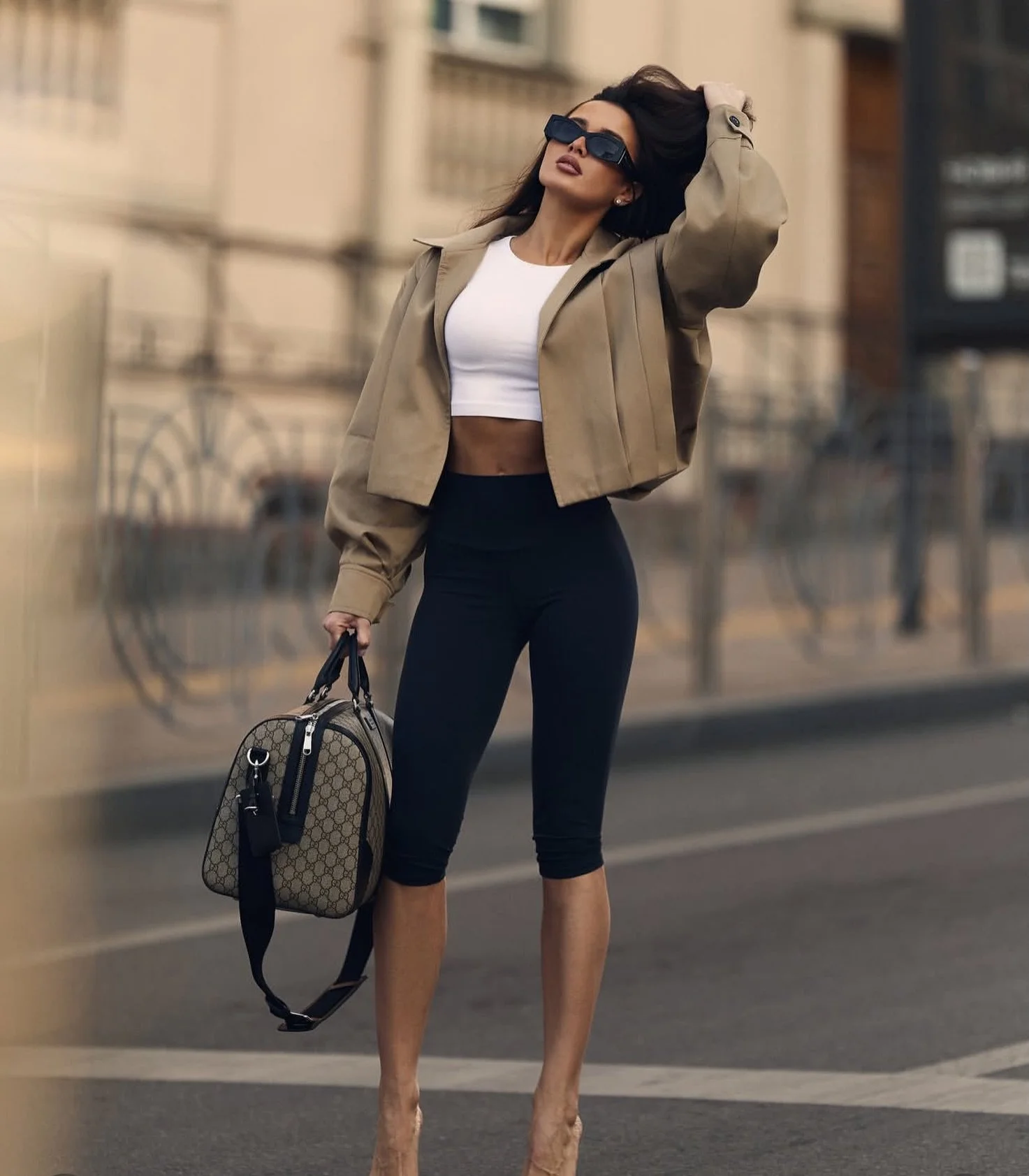 Summer staple ✔️

search: captivating pose capri legging 

Link in bio! #newarrivals #summeruniform #onlineboutique #shopsohostyleboutique