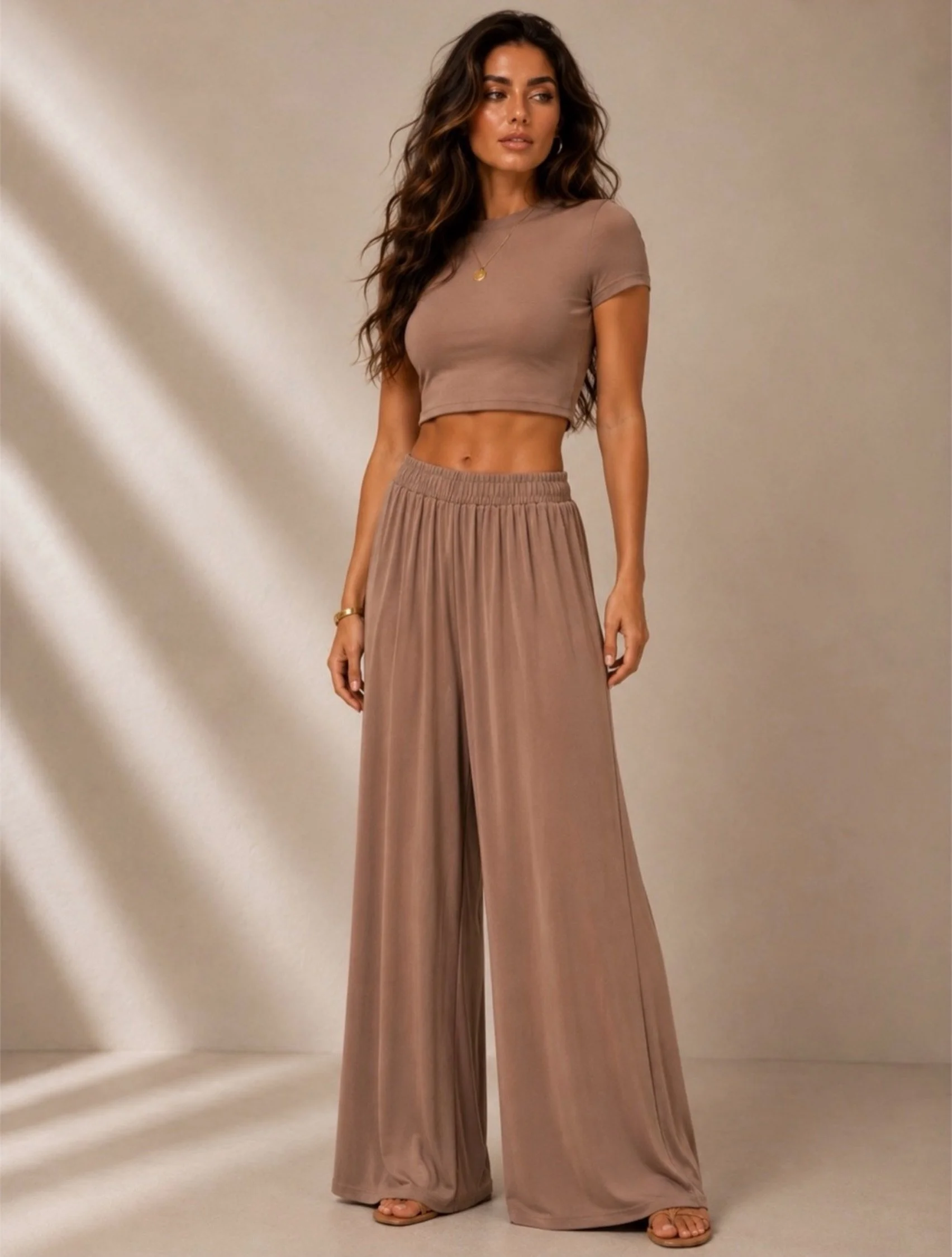 Comfies always 💭

Shop new lounge arrivals online now >> www.shopsohostyle.com #linkinbio☝️
