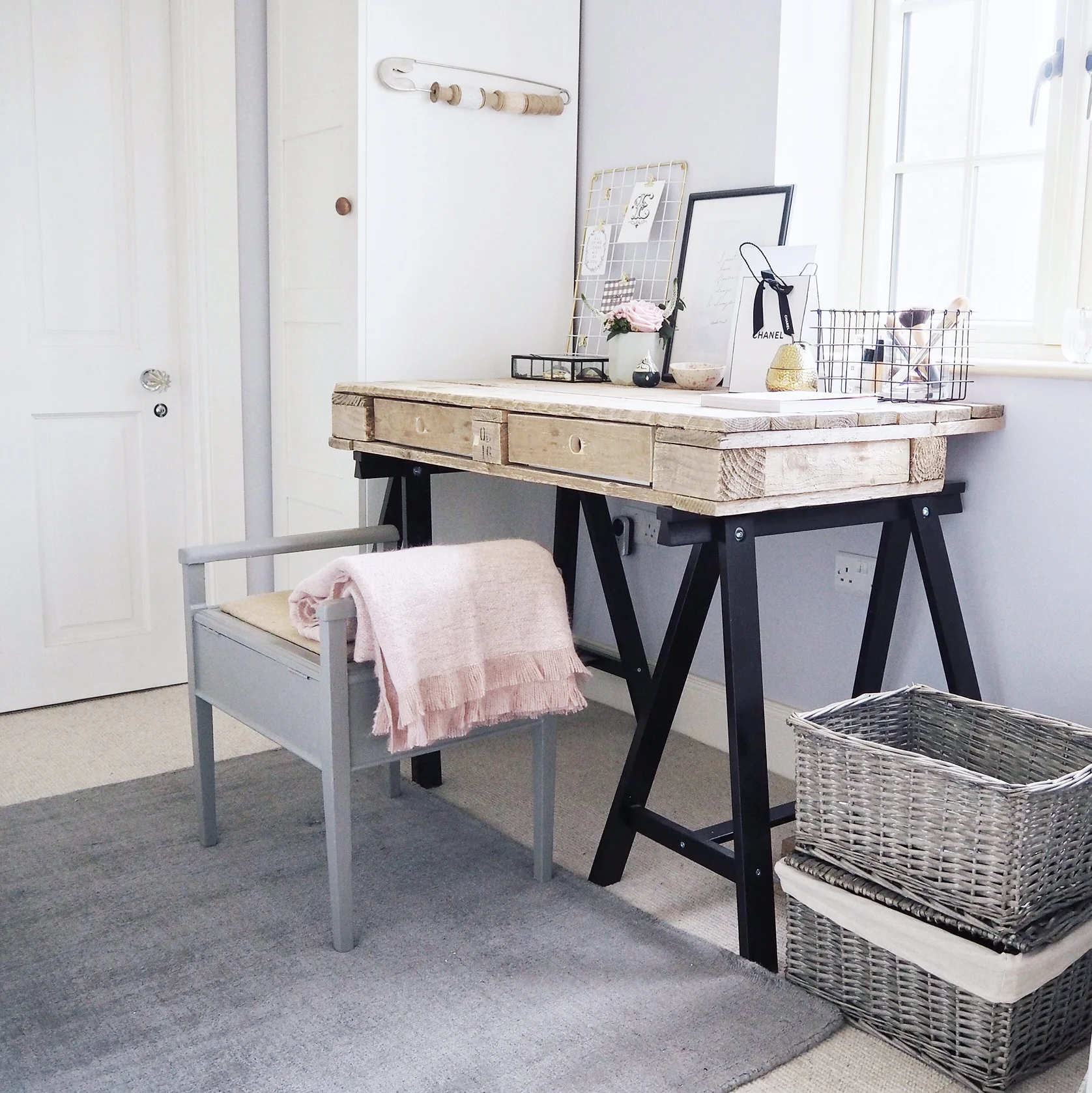 Emma's dressing table was one of my favourite corner's of her home
