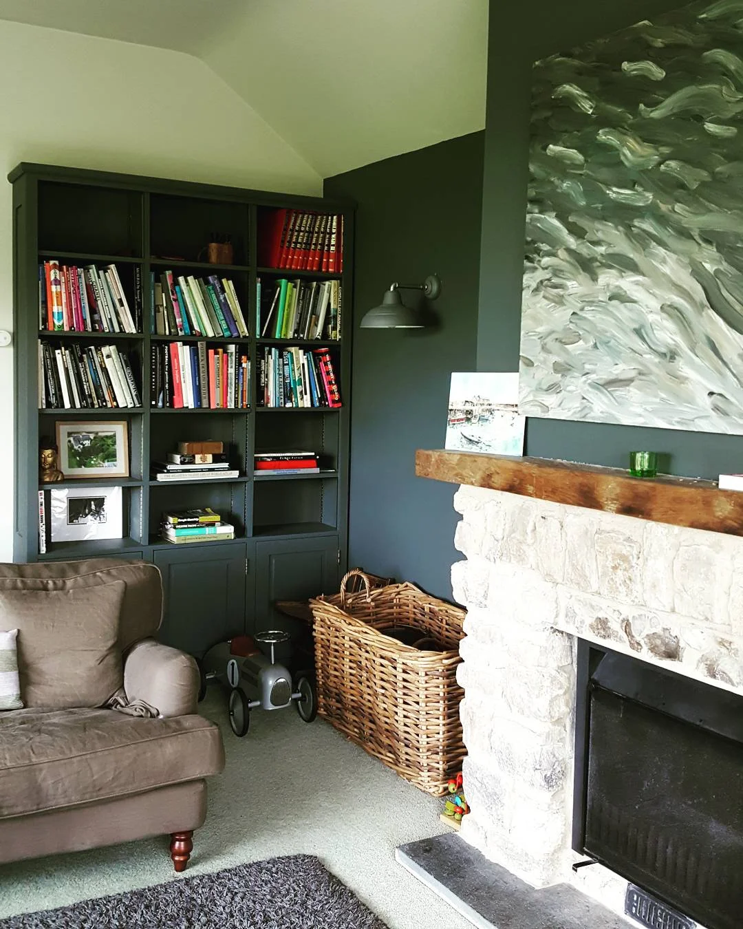 The main living room which was painted downpipe with the slightly retirement home carpets.