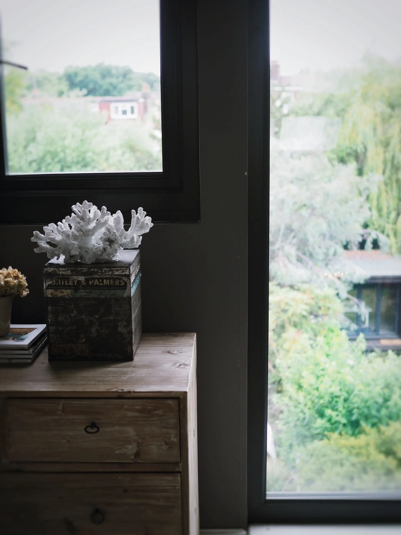 Picture widnow loft.jpg