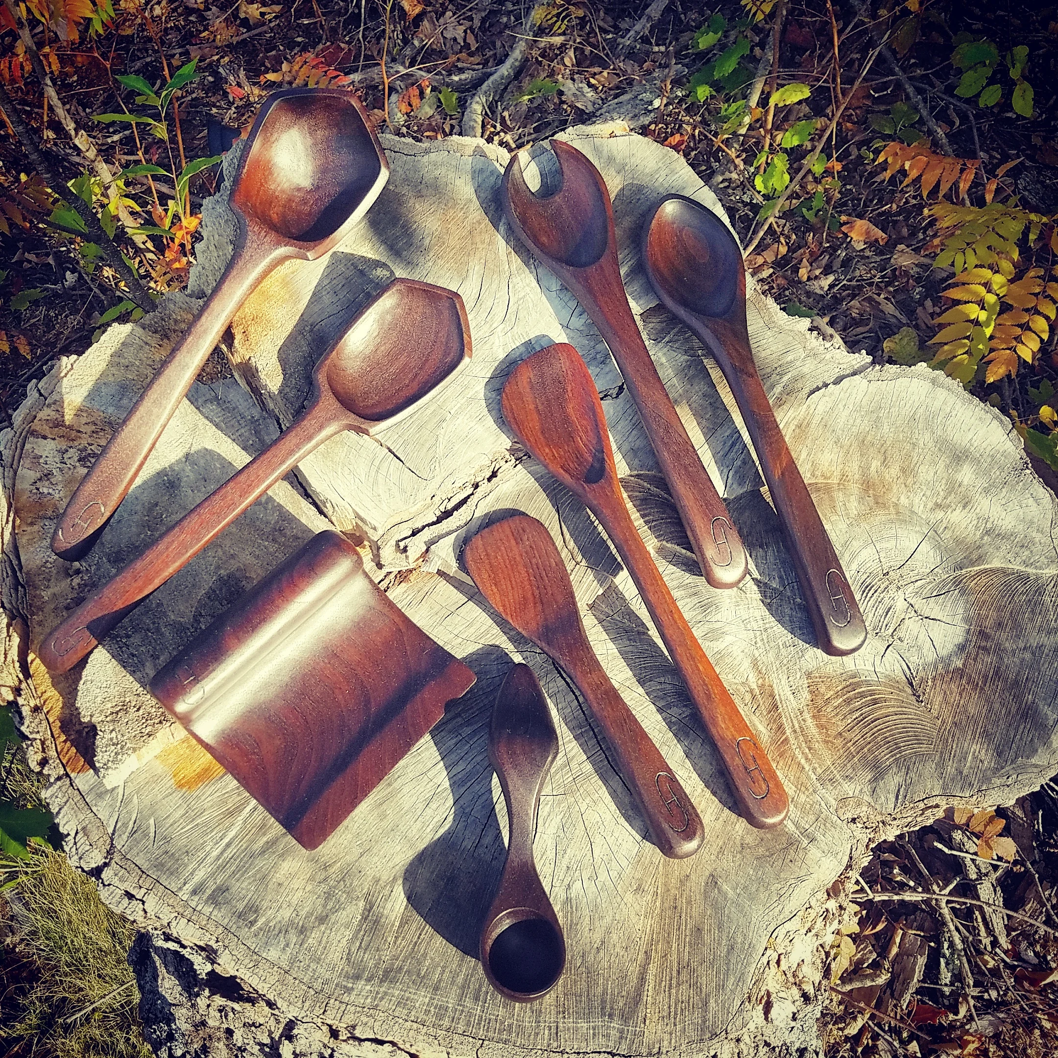 Walnut Kitchen Set