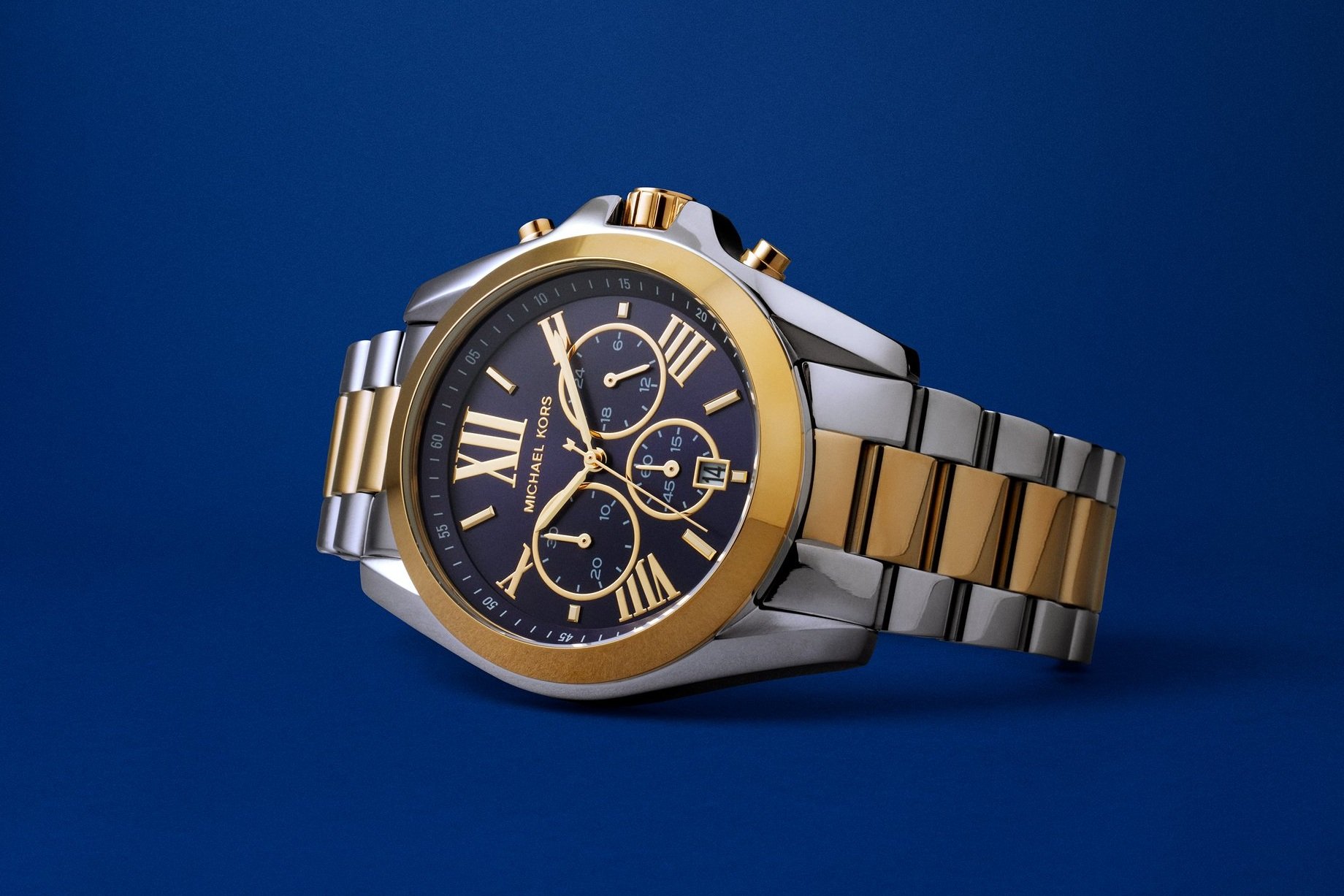 4905164-FY25-HOLIDAY-DEALS-CYBER-Mens-Watches-60off-Apparel-LD-0153-HERO_d_OZARK_sRGB150.jpg