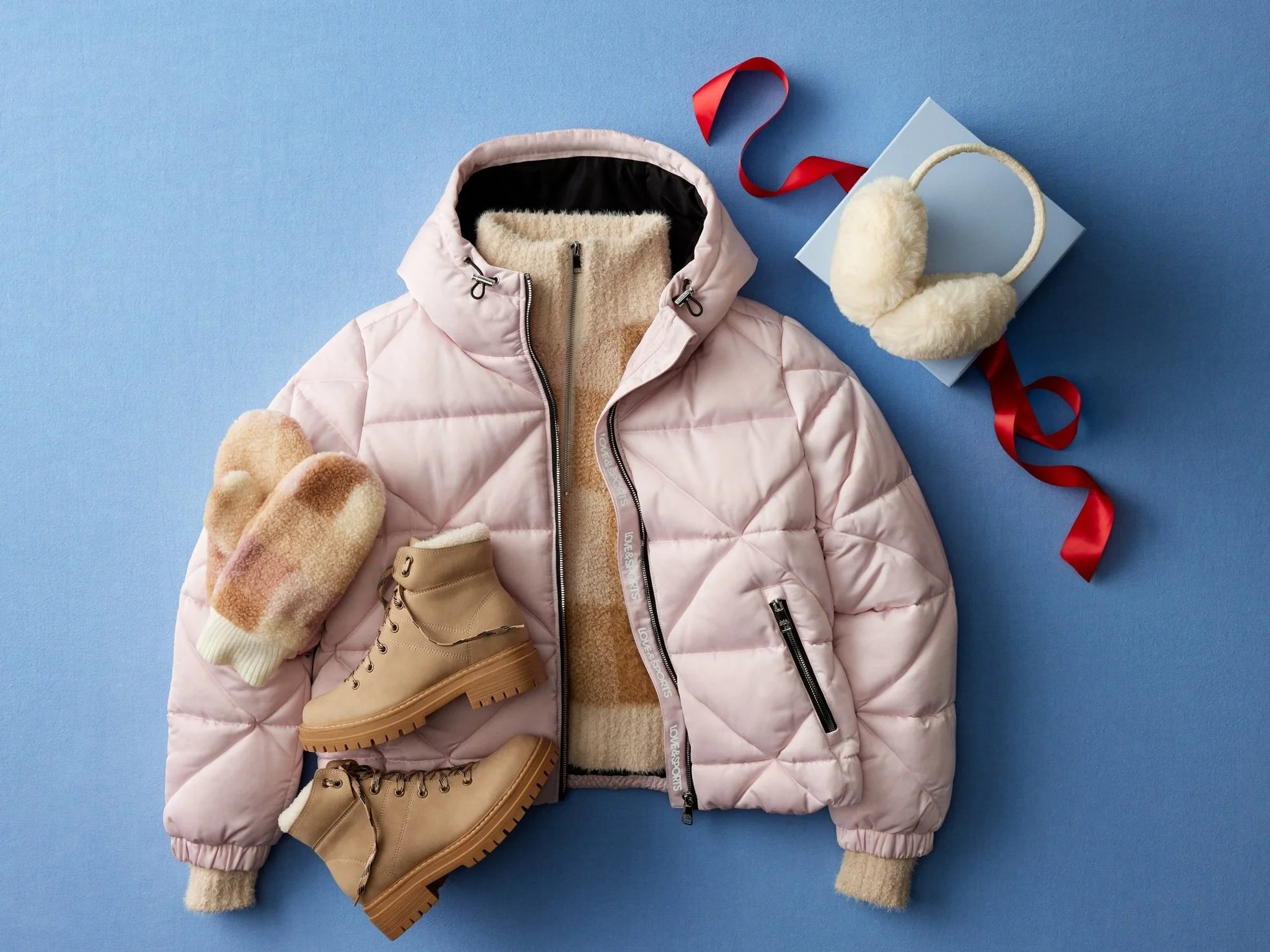4942428-FY25-HOLIDAY-GIFTING-WMNS-Best-of-Gifts-V3-Aspen-Apparel-LD-0094_b_R300.jpg