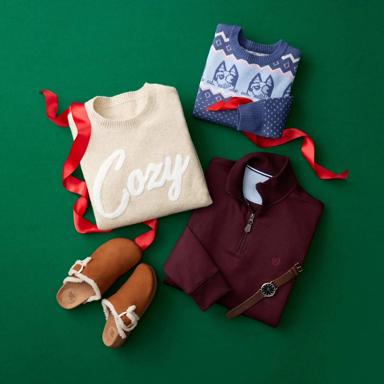 4942428-FY25-HOLIDAY-GIFTING-Group-Gifts-Under25-WMK-Apparel-LD-V2-0876_b_R300.jpg