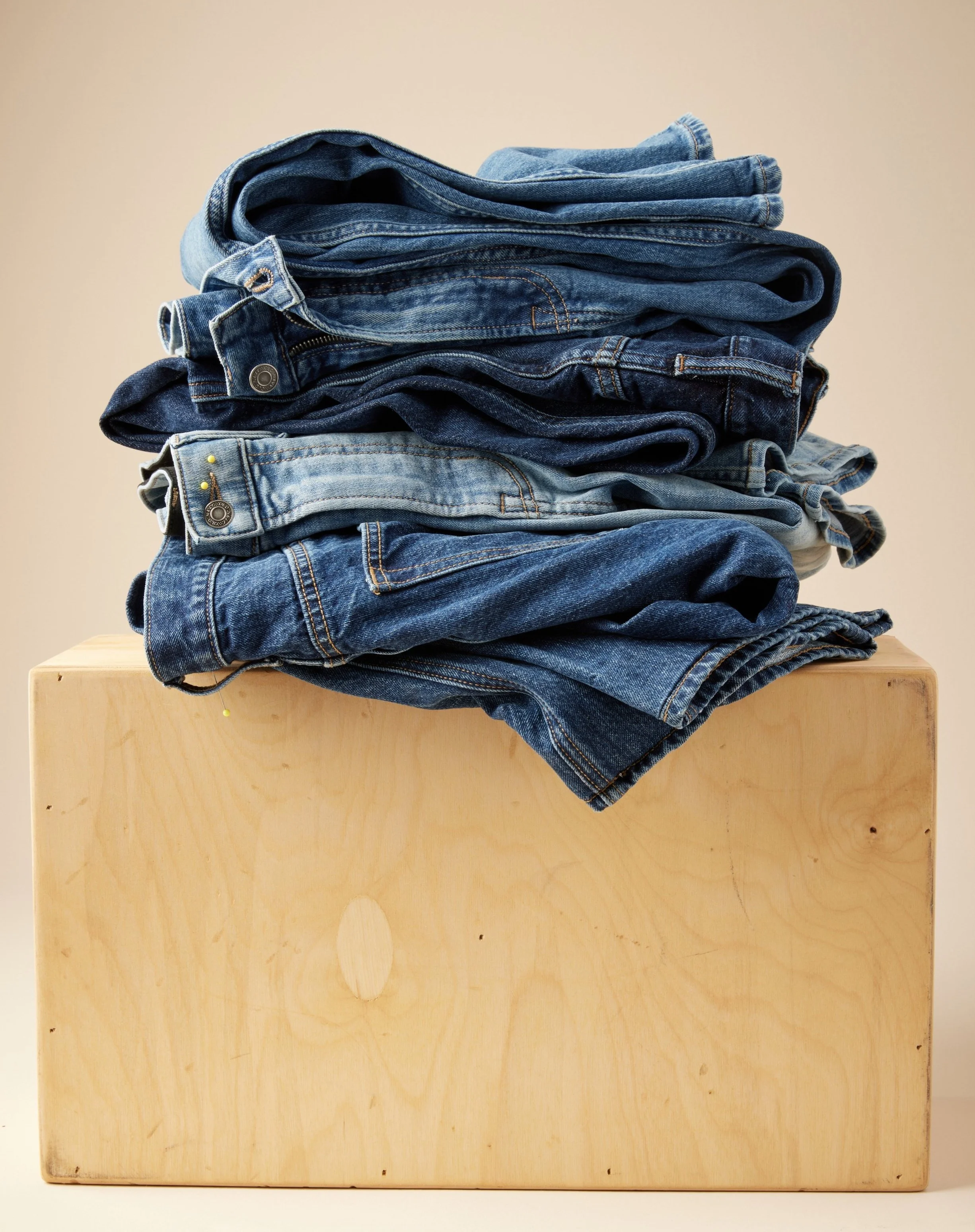 24SUM_M0584_S02118__DenimShop__M_10_SL_v2.jpg